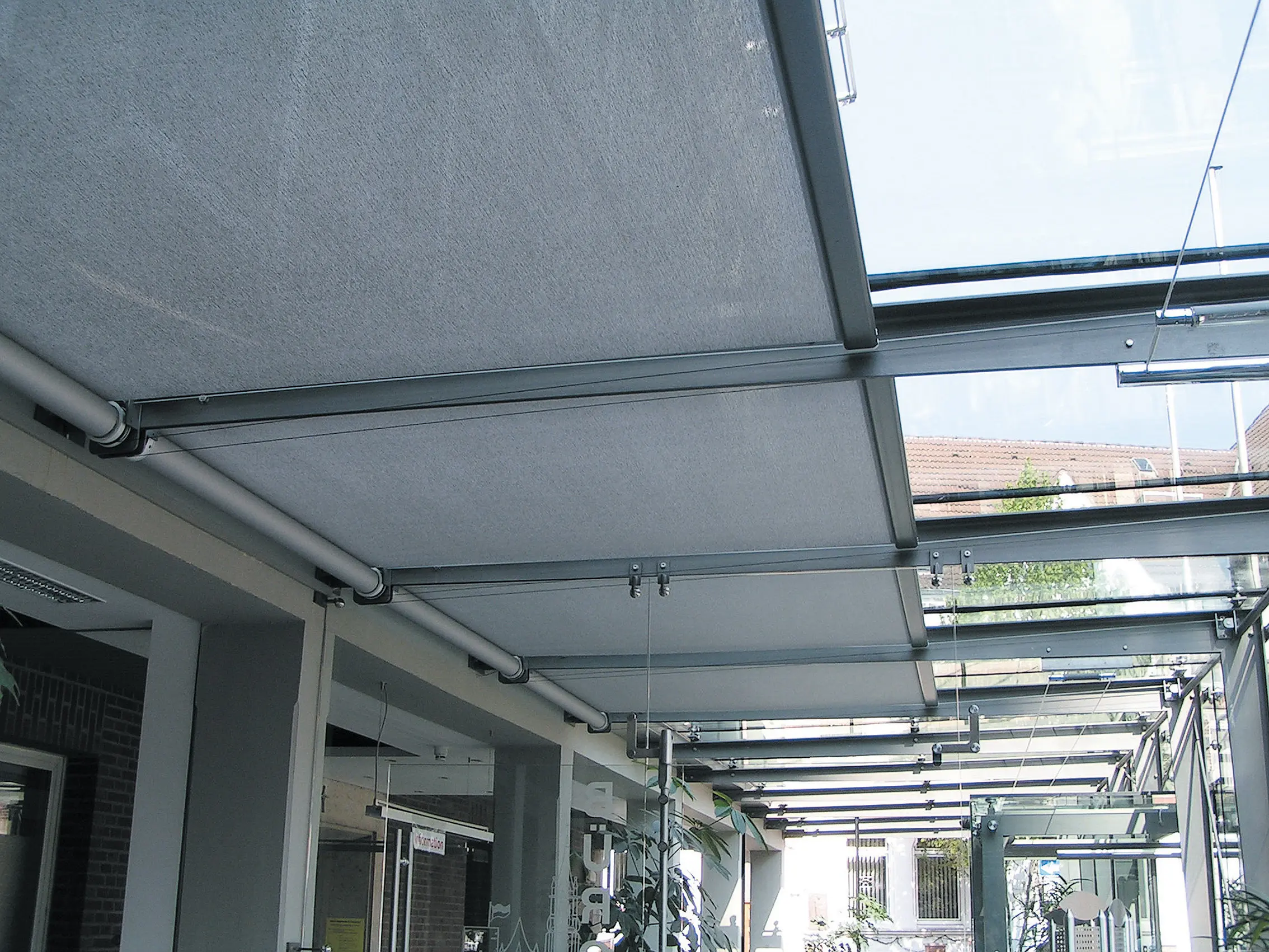 Silent Gliss - Skylight Shading System SG 8600