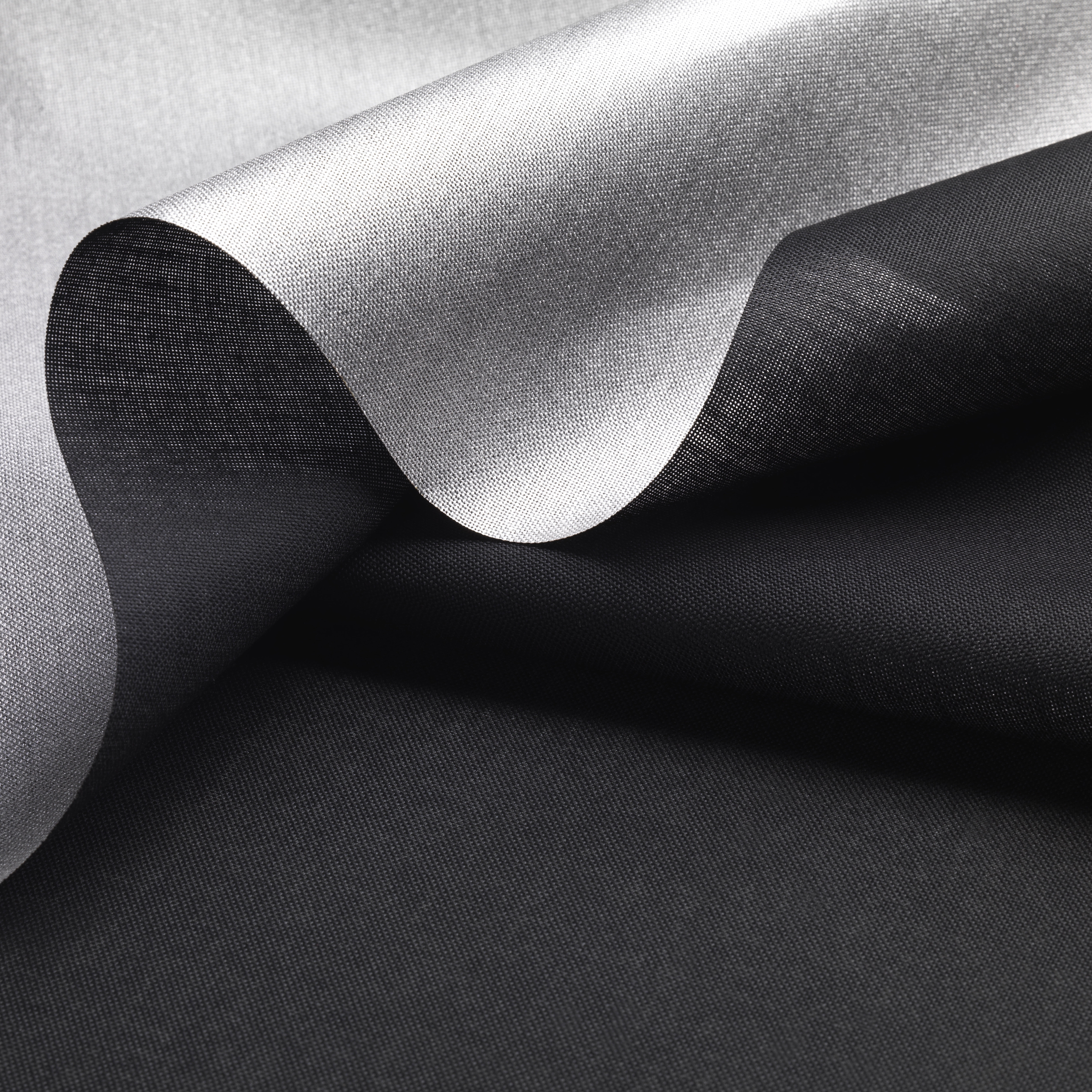 Display product Fabric Colorama 1 Alu from manufacturer Silent Gliss