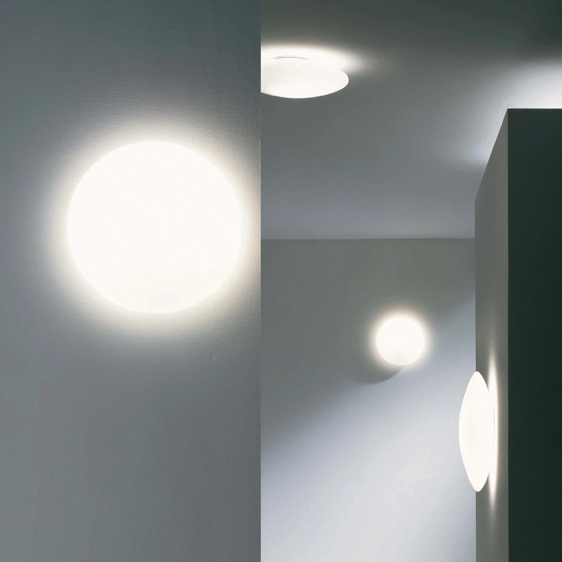 WALL & CEILING LAMPS