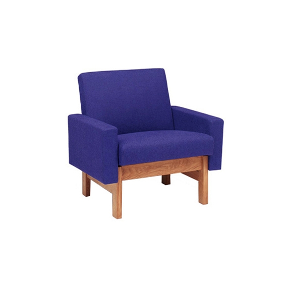 Display product Accent easy chair from manufacturer Swedese