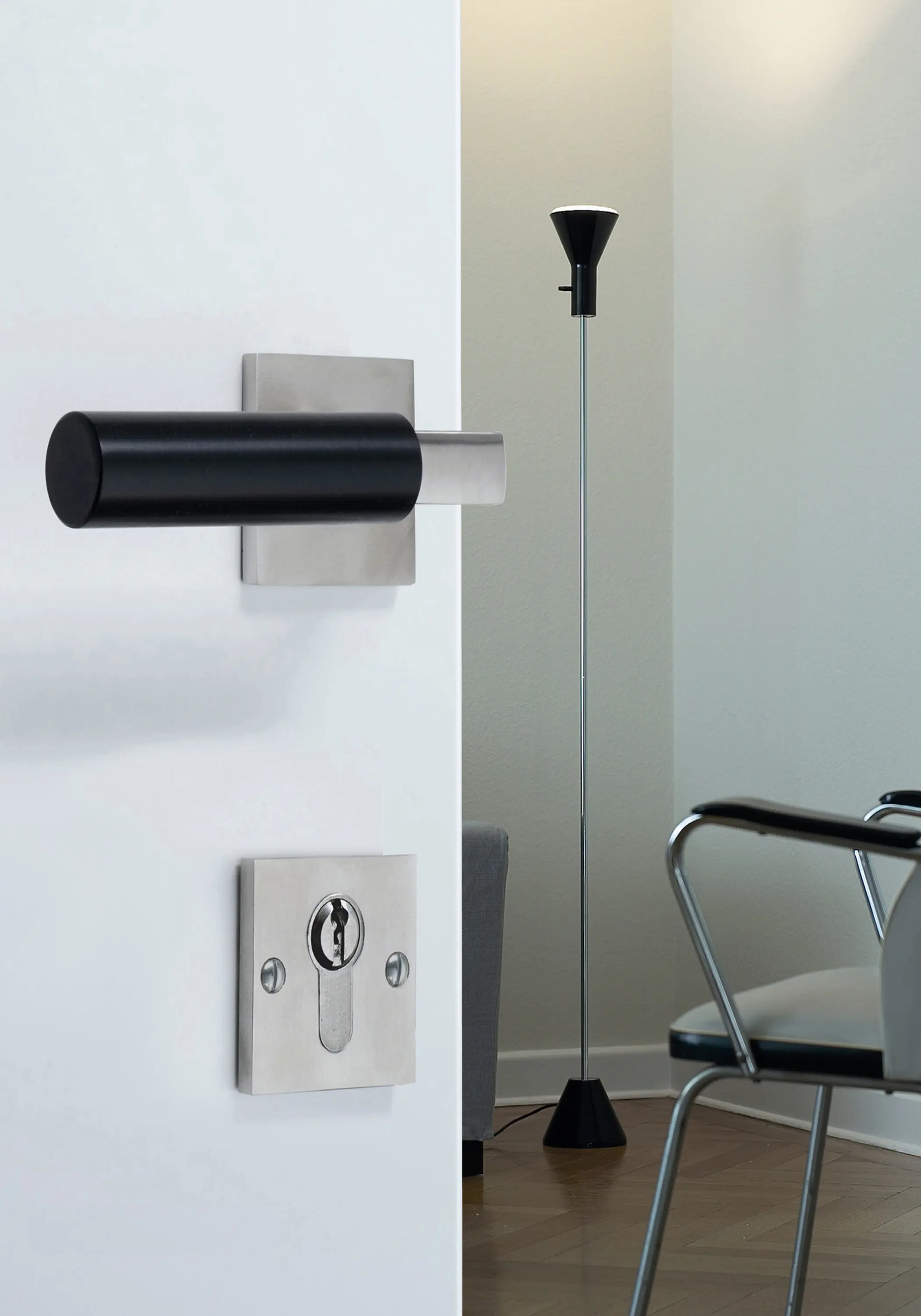 Tecnolumen - Walter Gropius Hebeschiebetürgriff