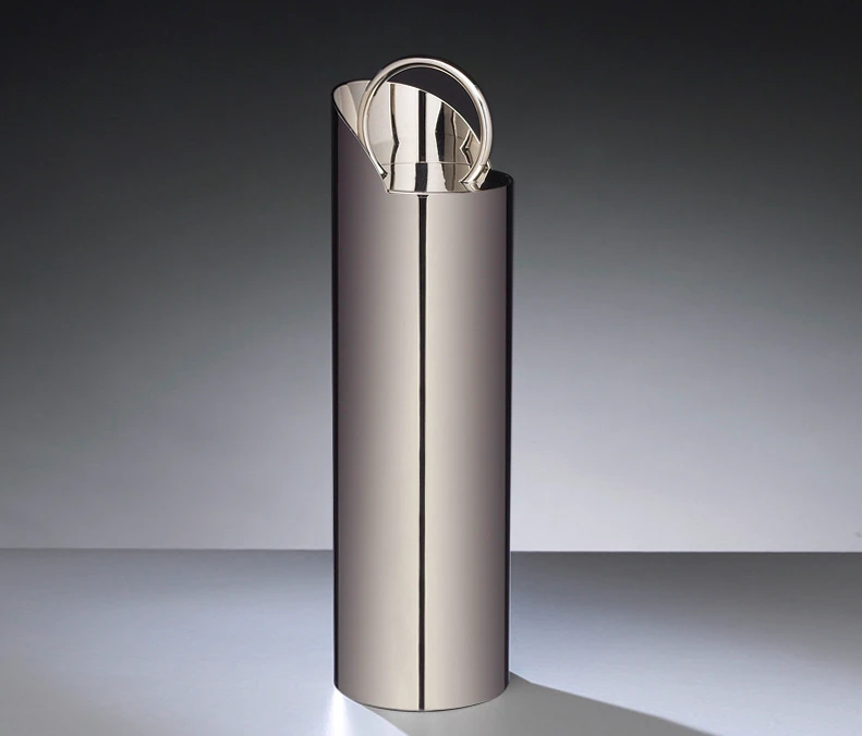 Dining-table accessories