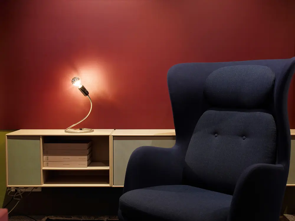 Tecnolumen - Table Lamp LIGHTWORM | LWS 02 Ni