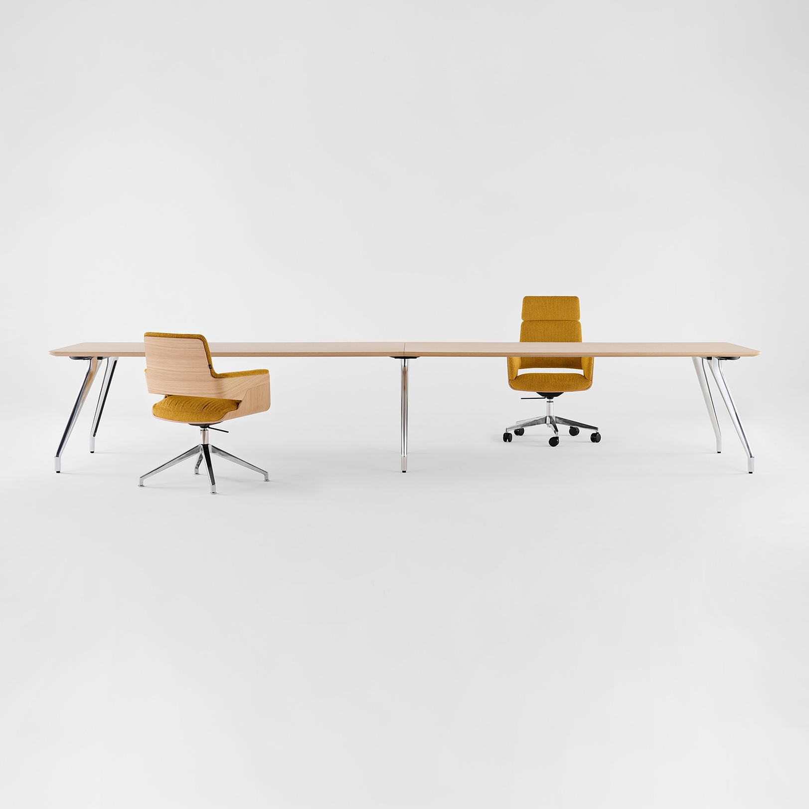 Display product A 1750 Rectangle from manufacturer Thonet