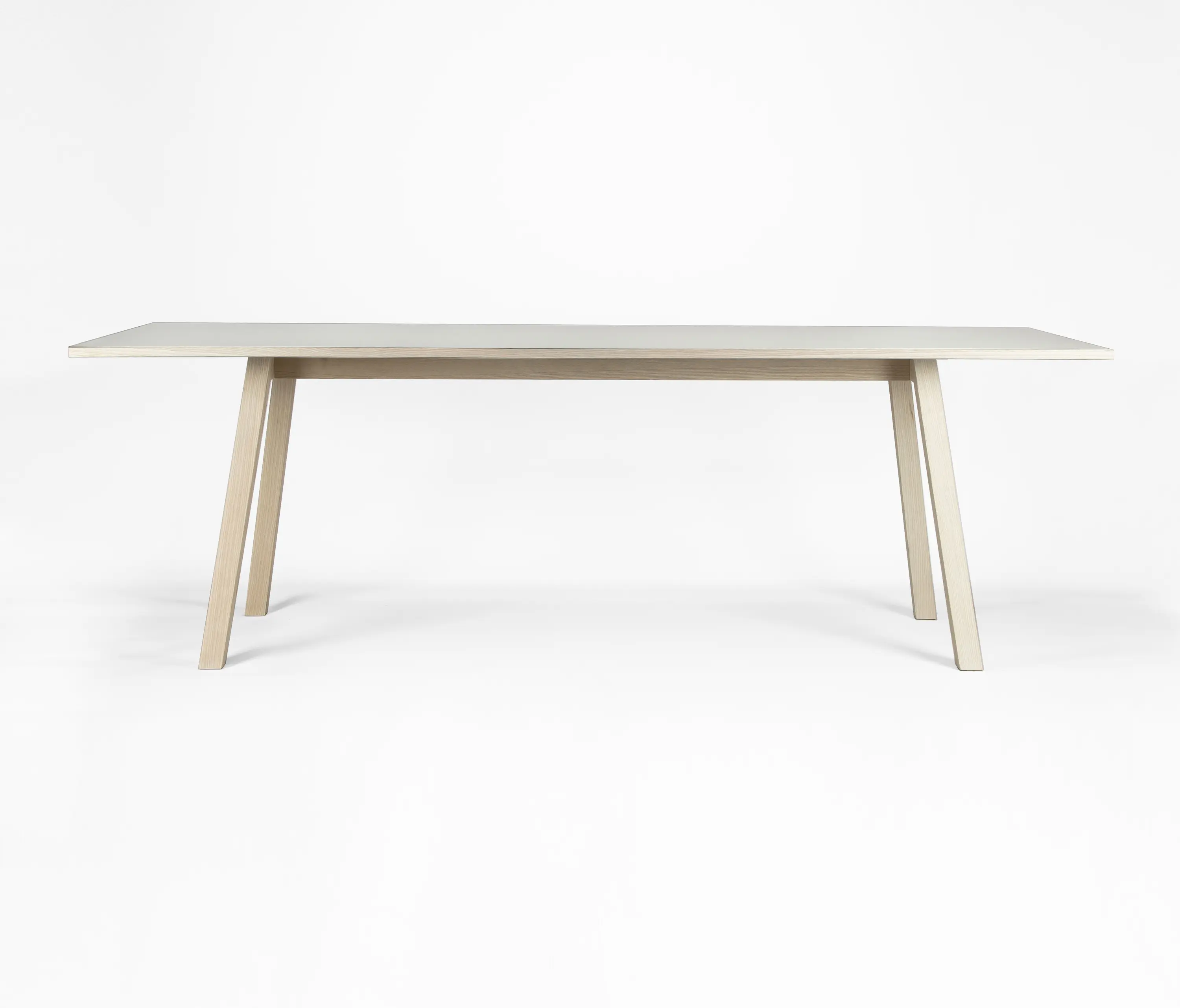 Tossa - nilo Table