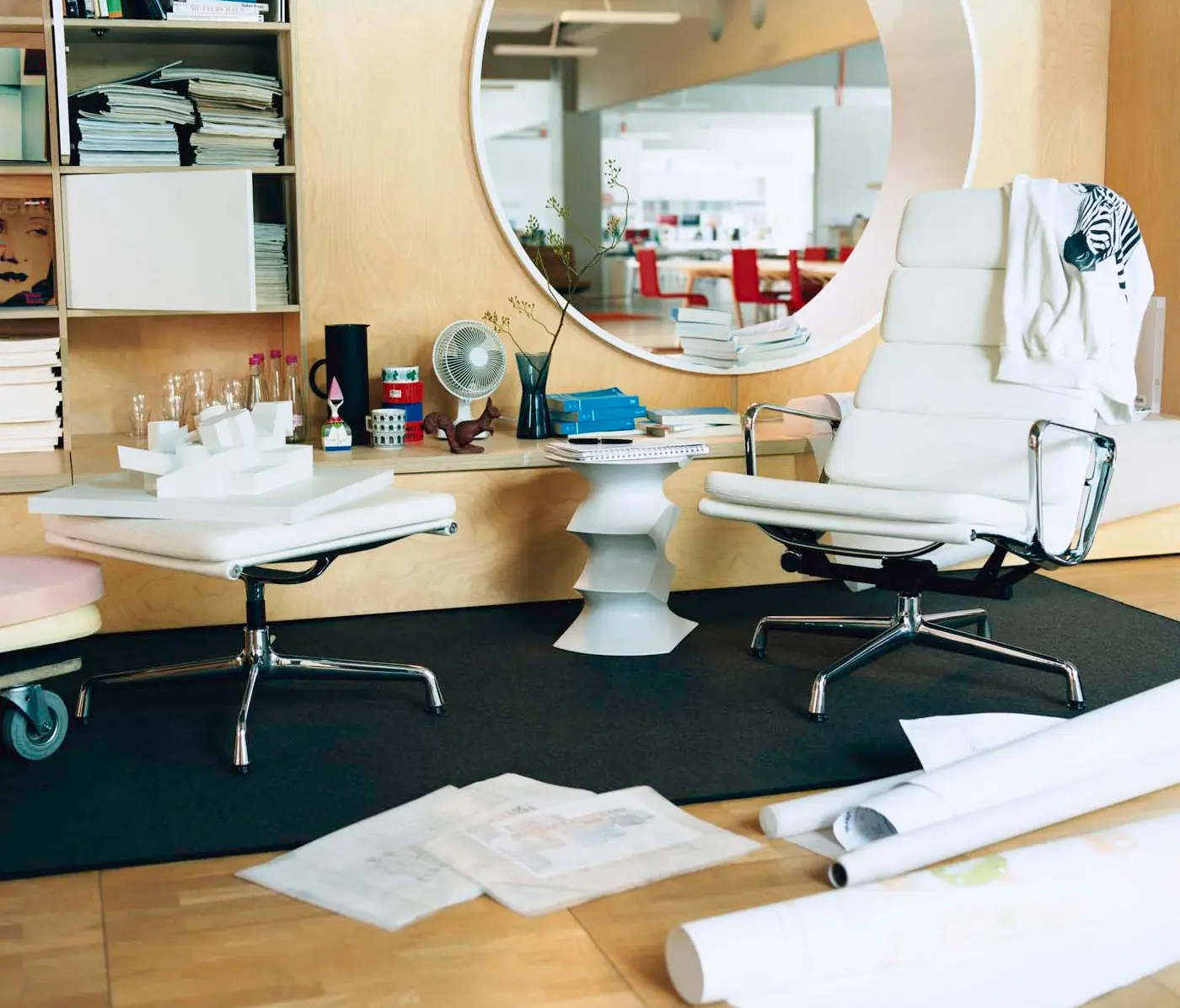 Vitra - Soft Pad Group EA 222