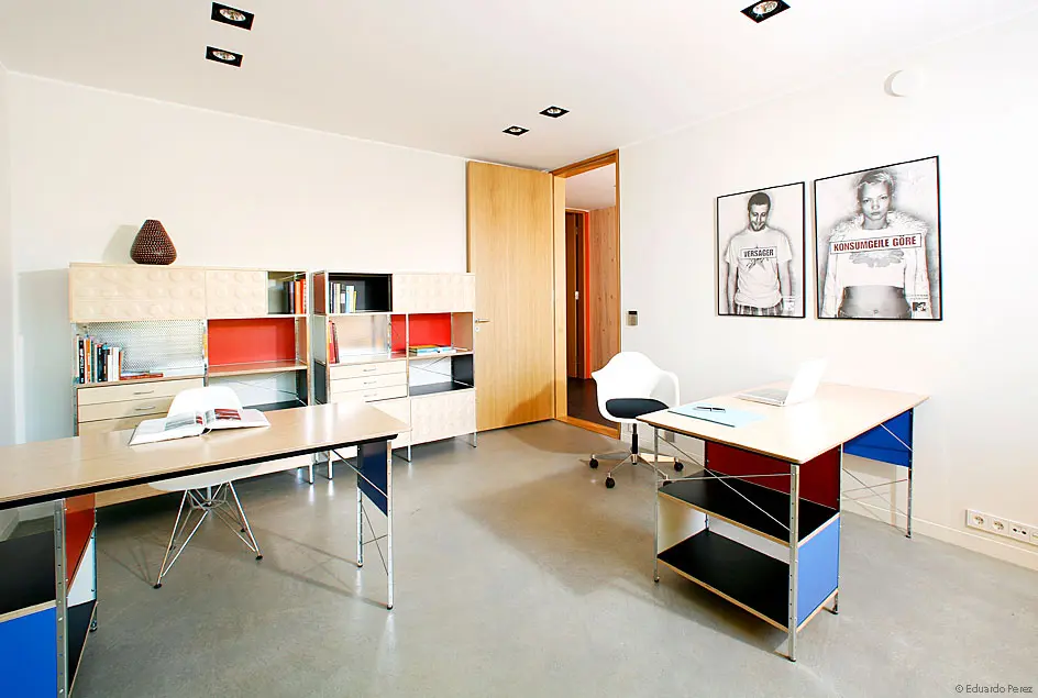 Vitra - Eames Storage Unit Shelf