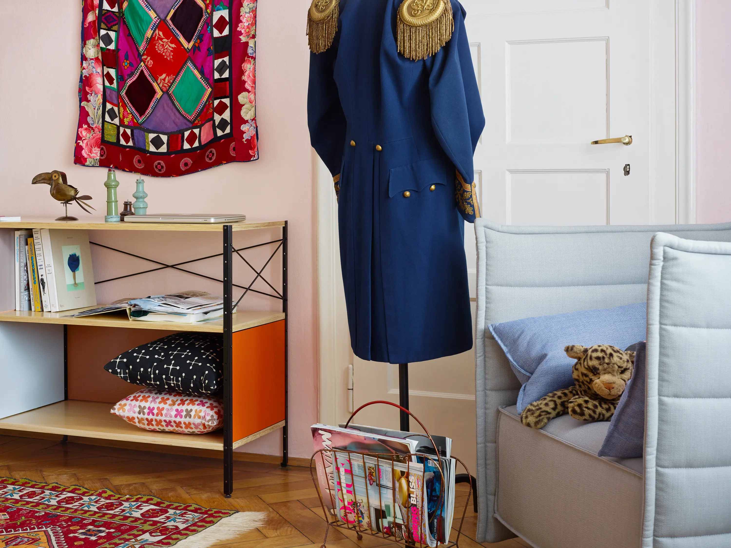 Vitra - Eames Storage Unit Shelf