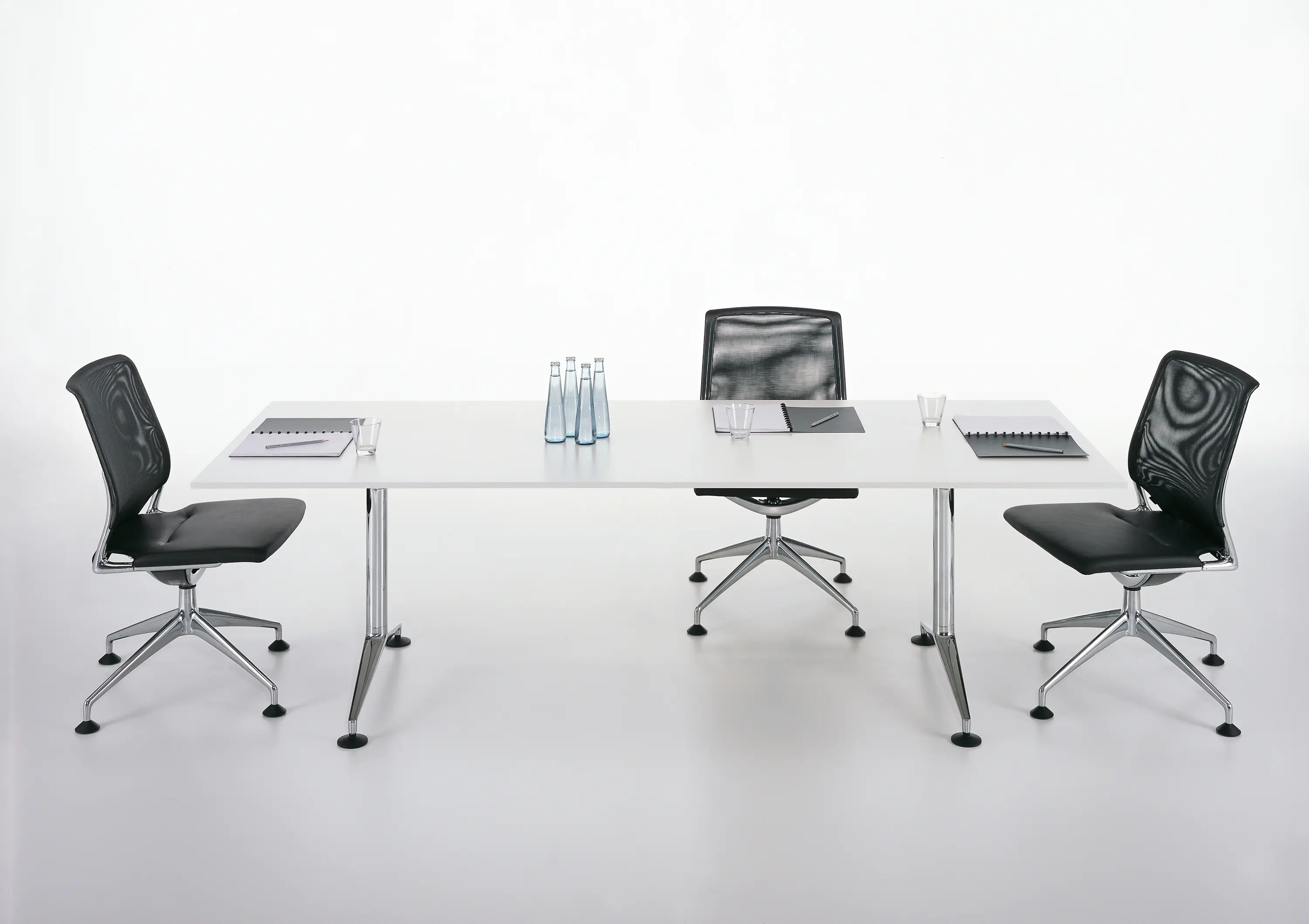 Vitra - MedaMorph Mesa de Conferencias Semiovalada