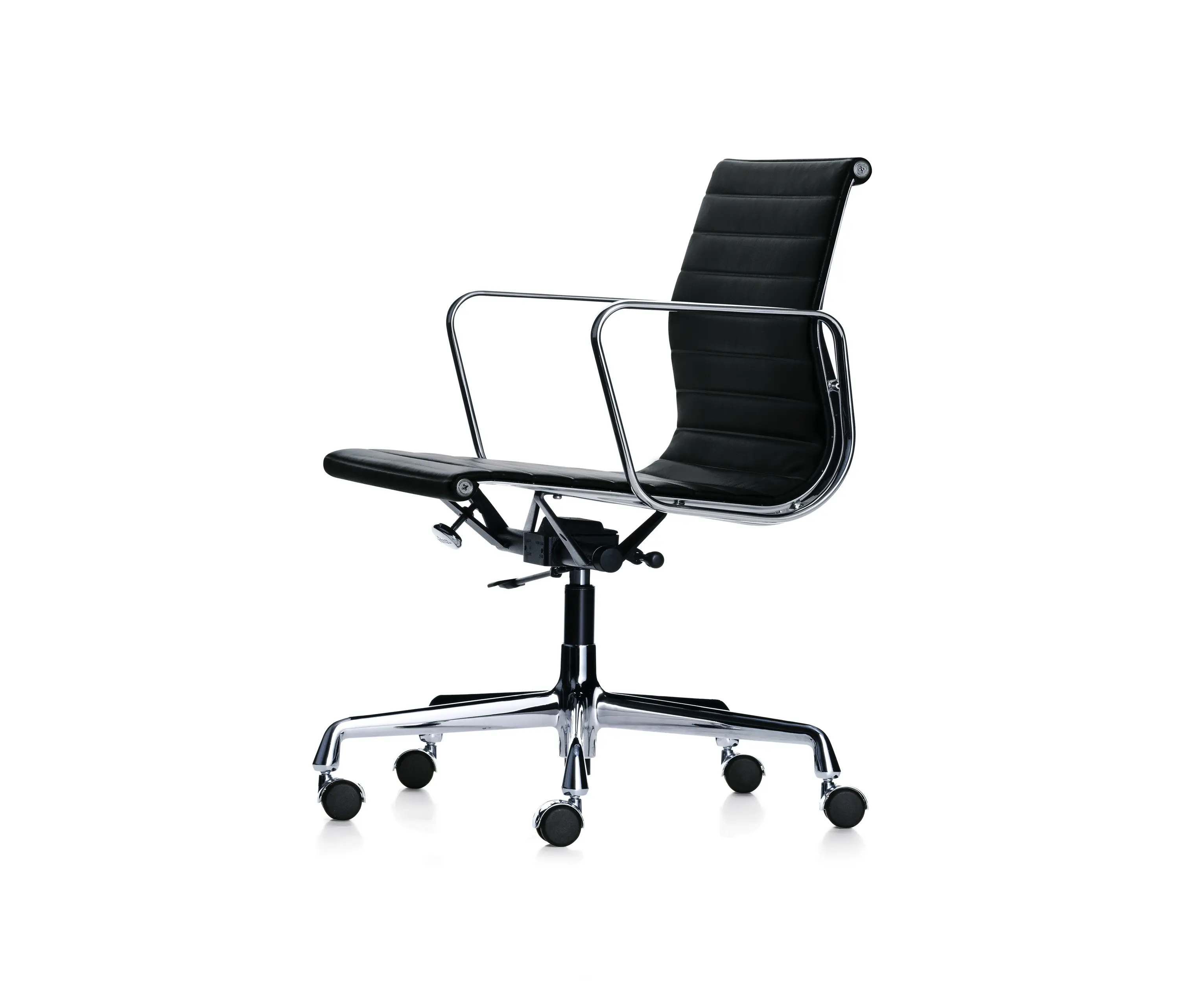 Vitra - Aluminium Chair EA 117