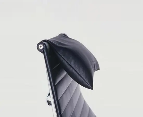 Vitra - Aluminium Chair EA 124