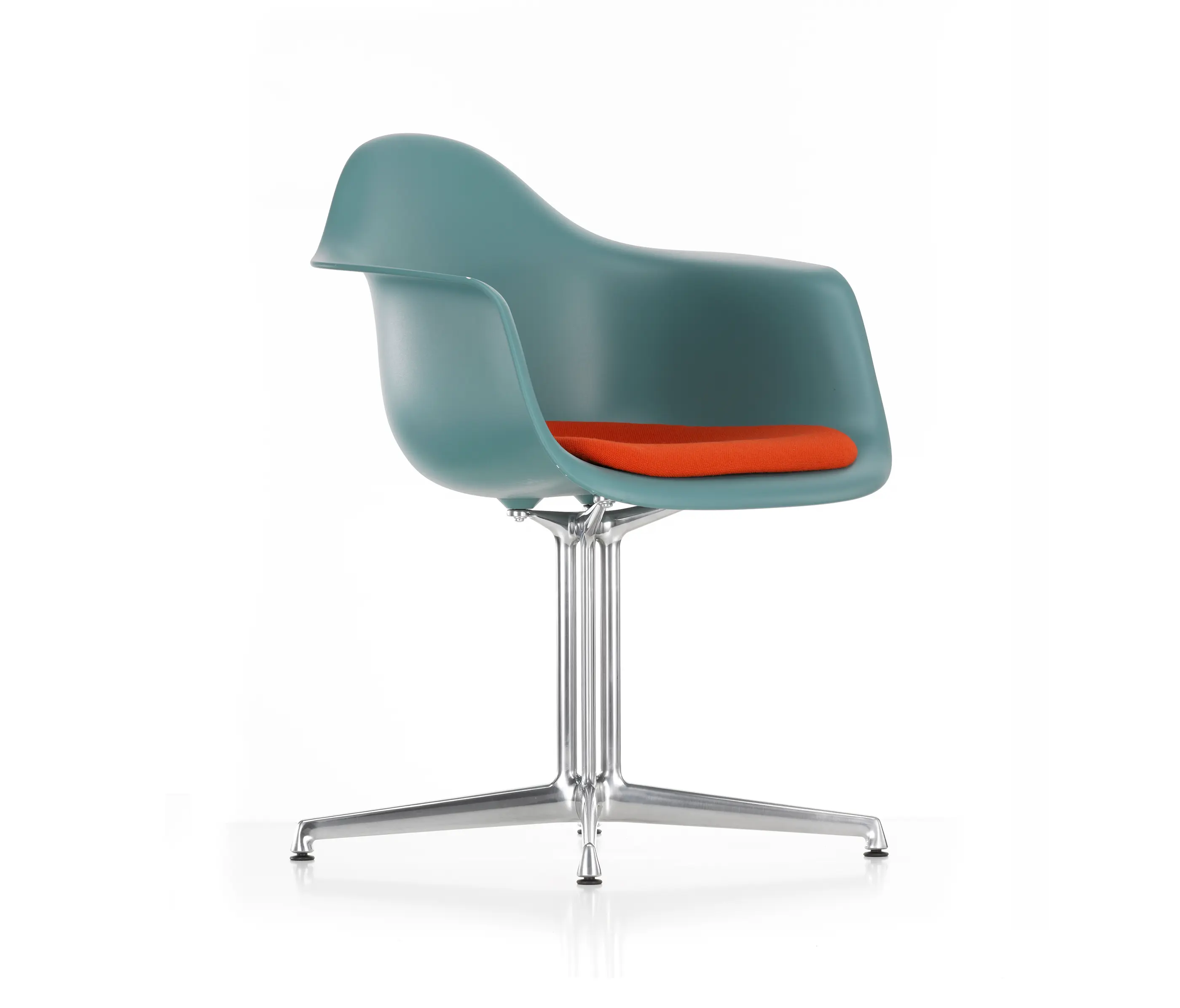 Vitra - Eames Plastic Armchair DAL
