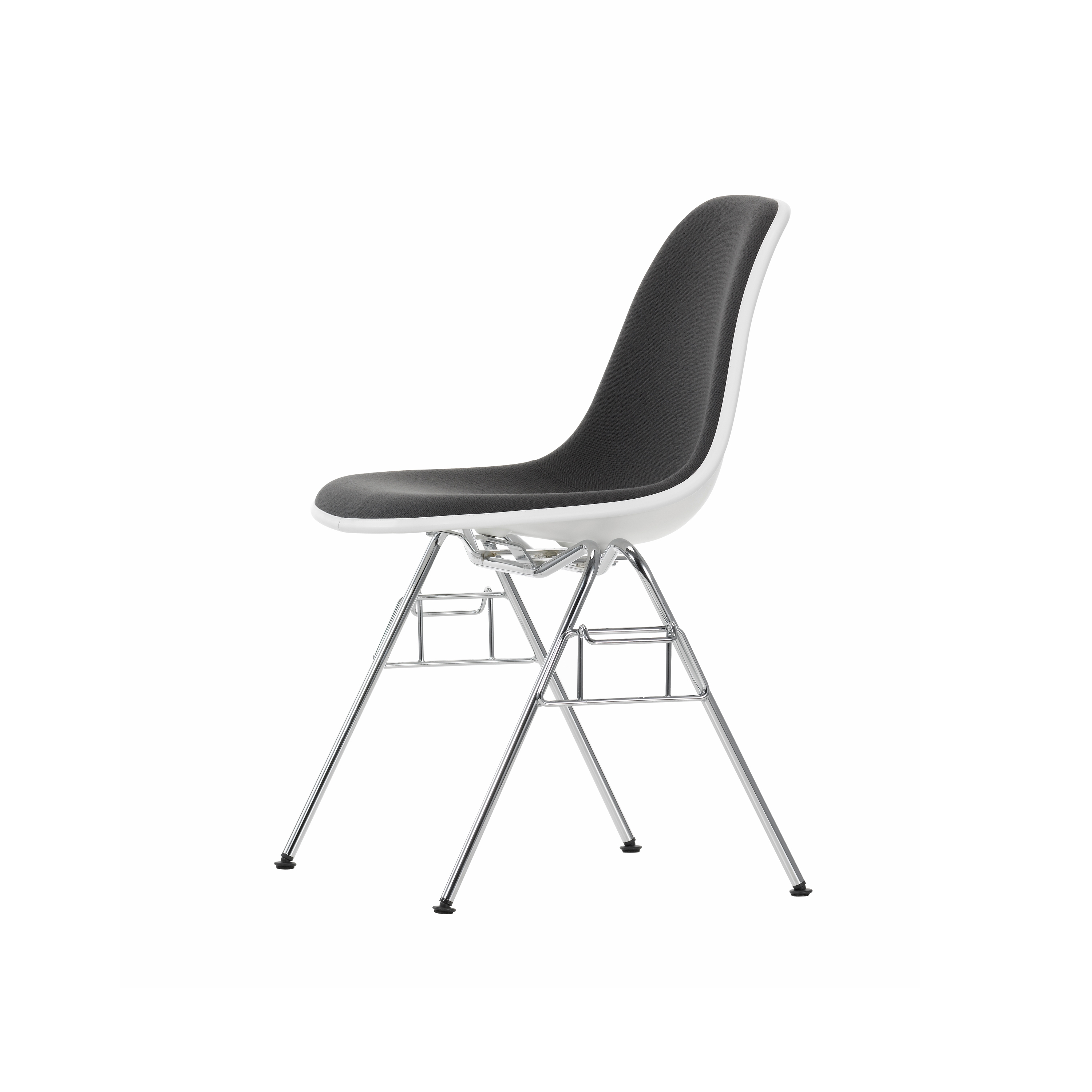 Mostra il prodotto Eames Plastic Side Chair DSS del produttore Vitra