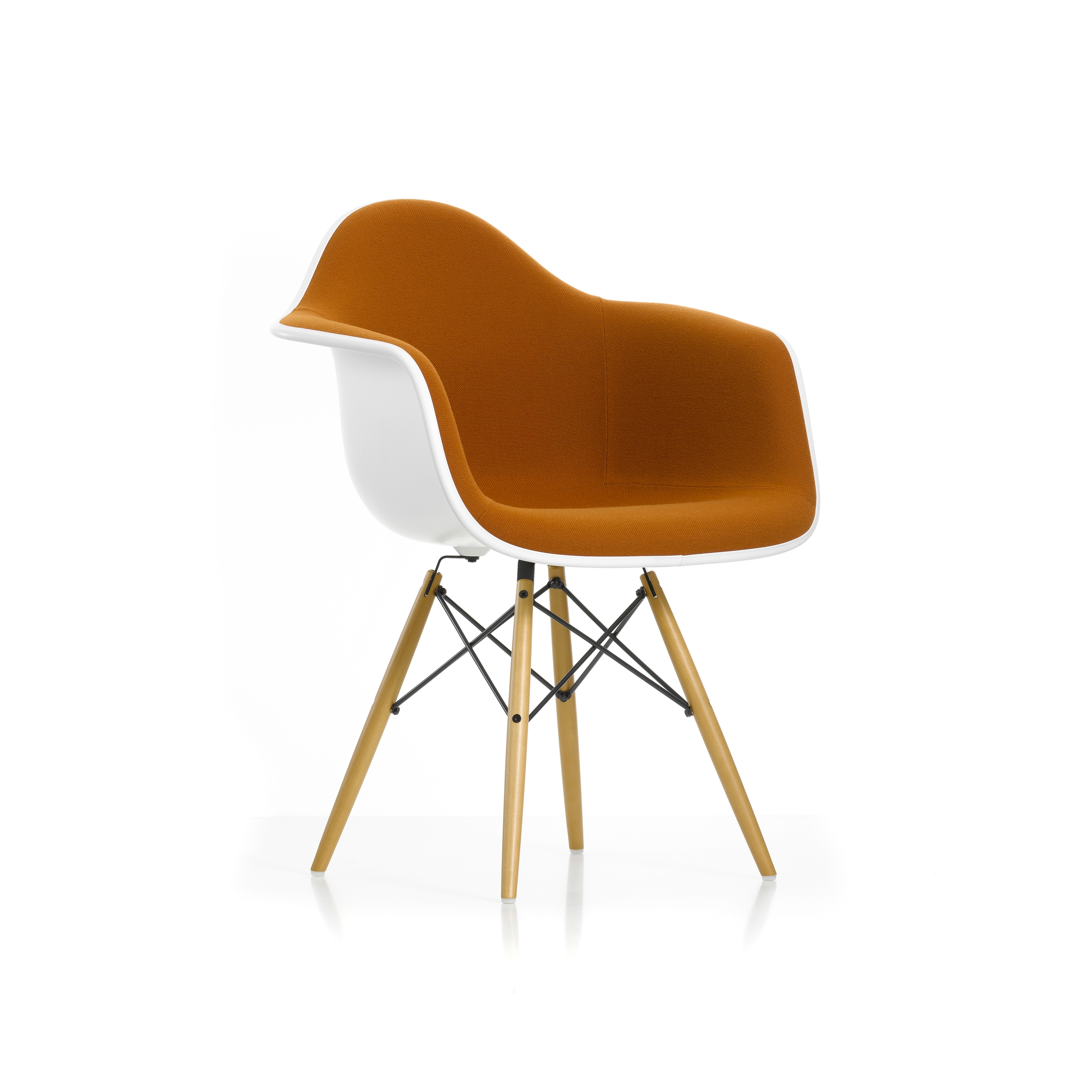 Mostra il prodotto Eames Plastic Armchair DAW del produttore Vitra