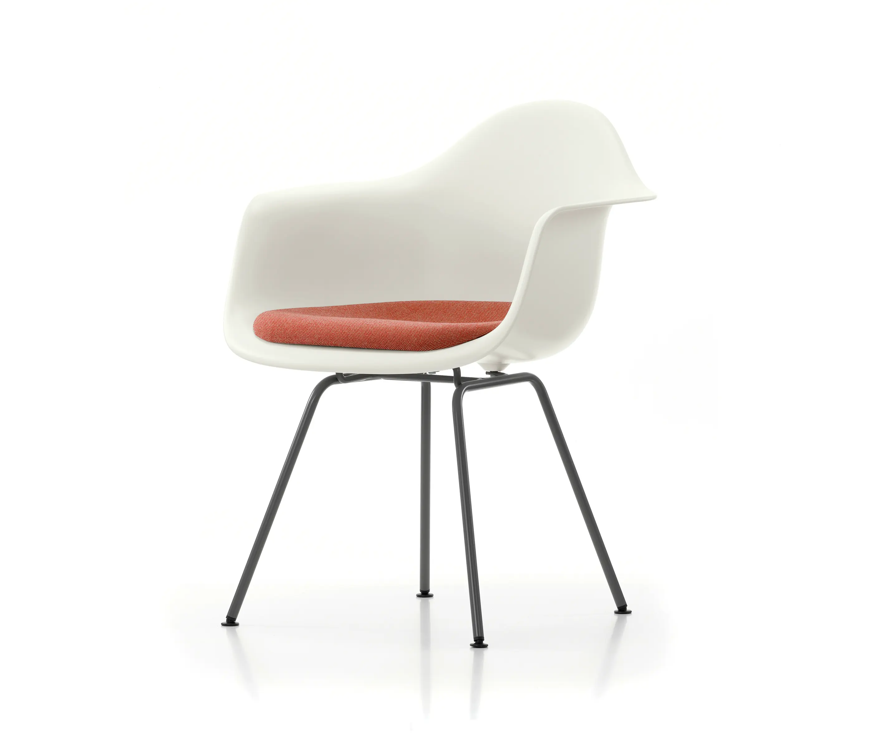 Vitra - Eames Plastic Armchair DAX