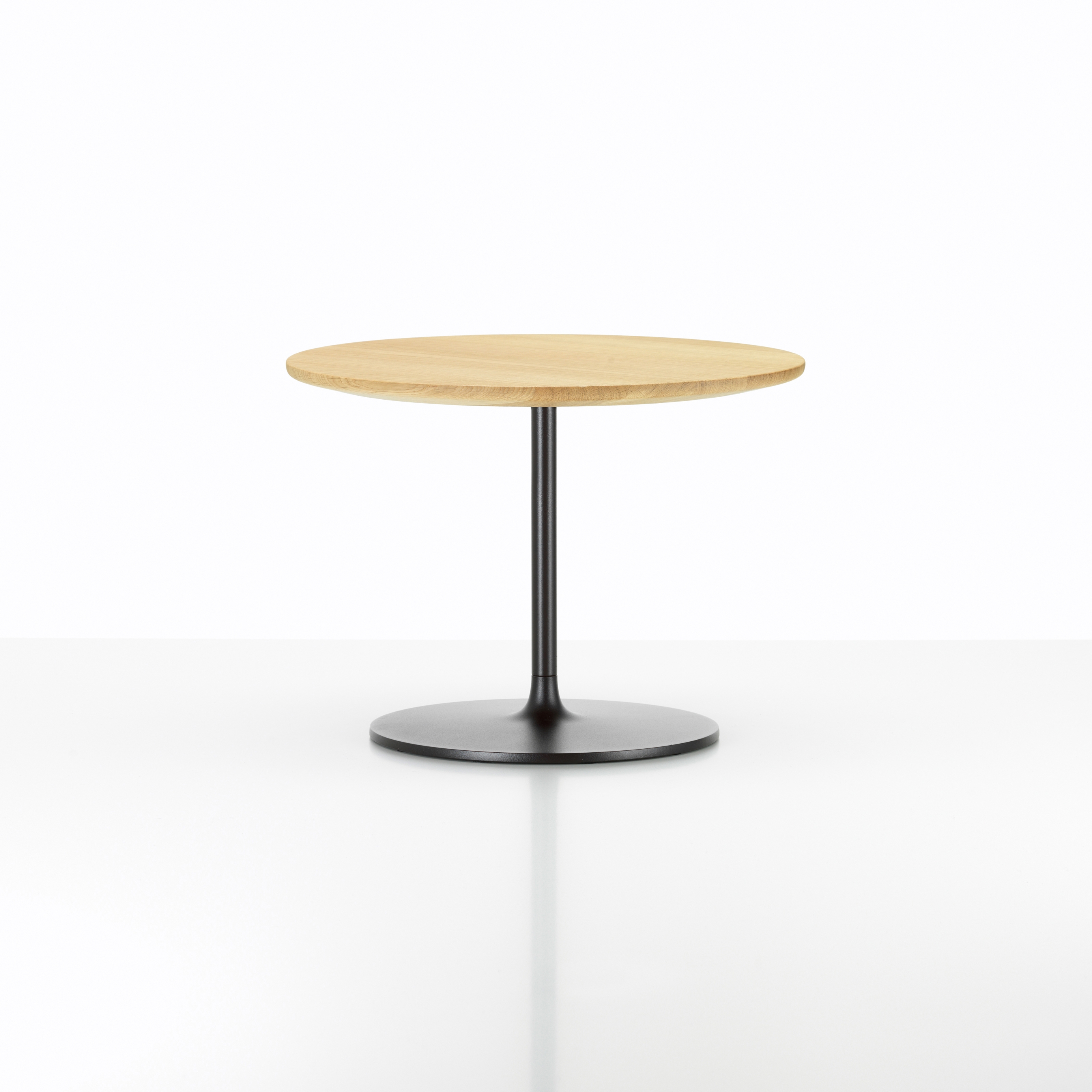 Display product Occasional Low Table from manufacturer Vitra