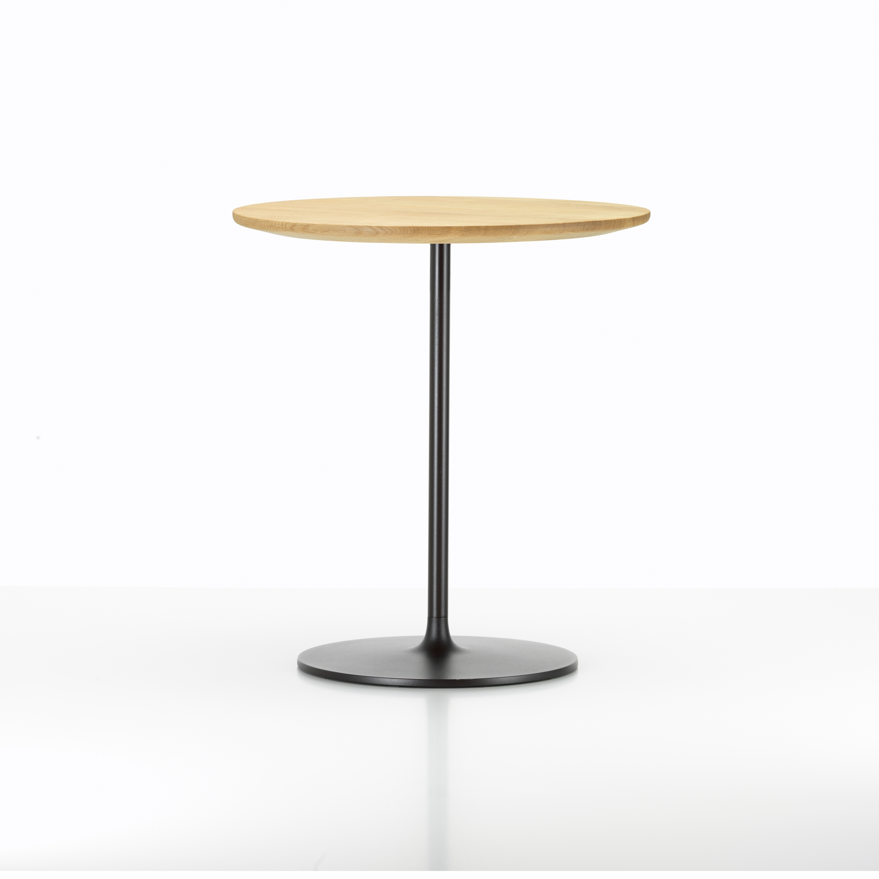 Afficher le produit Occasional Low Table du fabricant Vitra