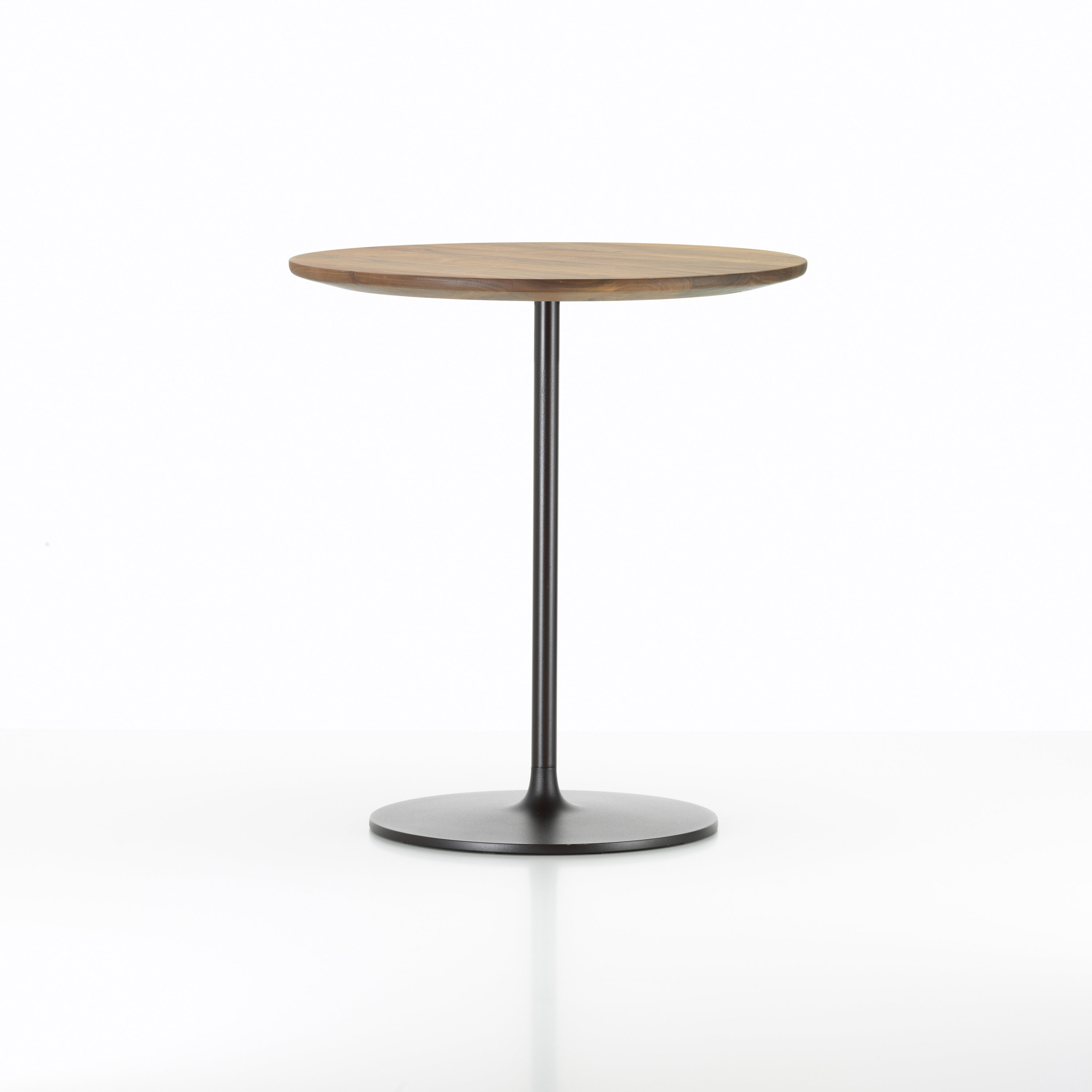 Afficher le produit Occasional Low Table du fabricant Vitra