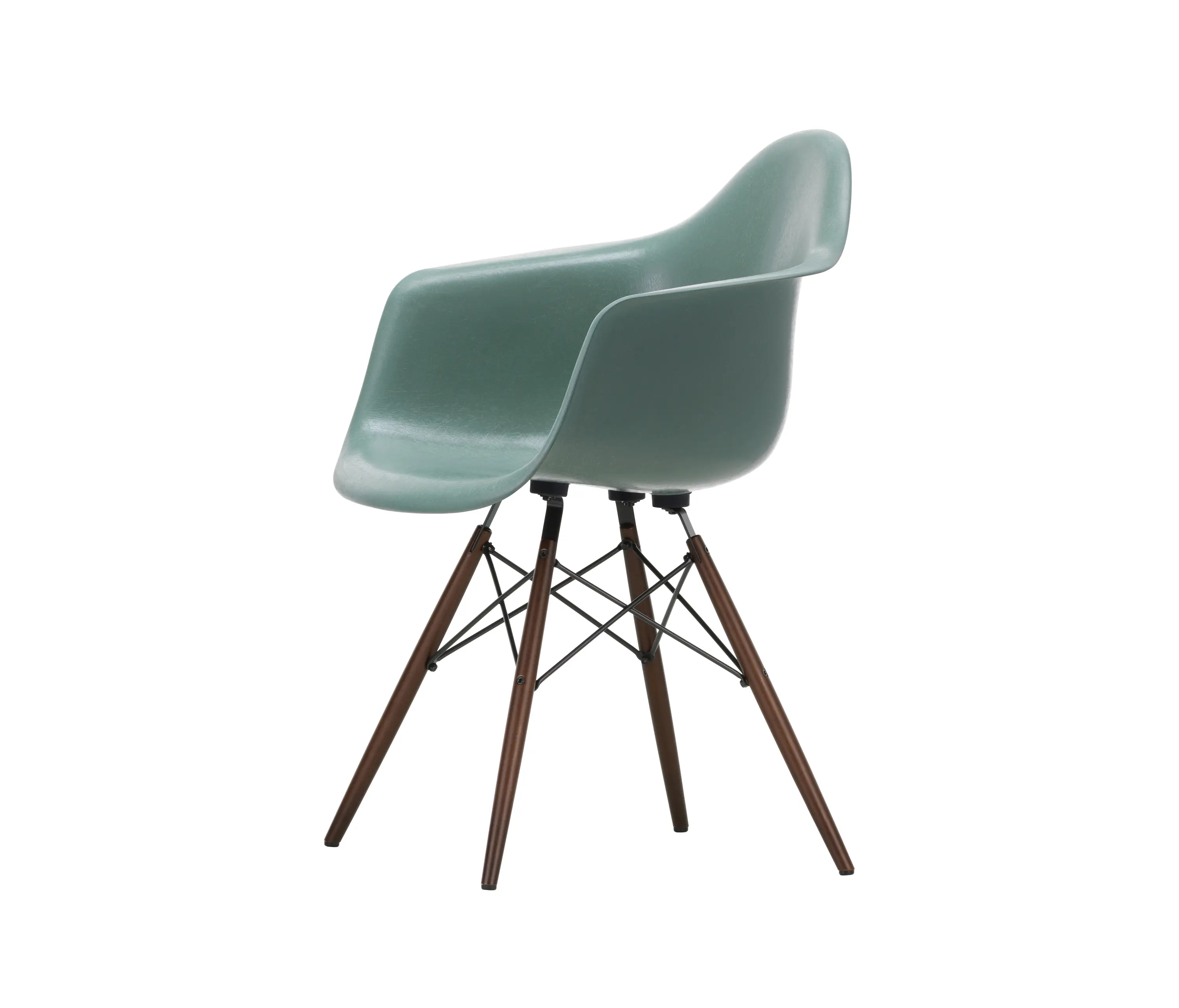 Vitra - Eames Fiberglass Armchair DAW