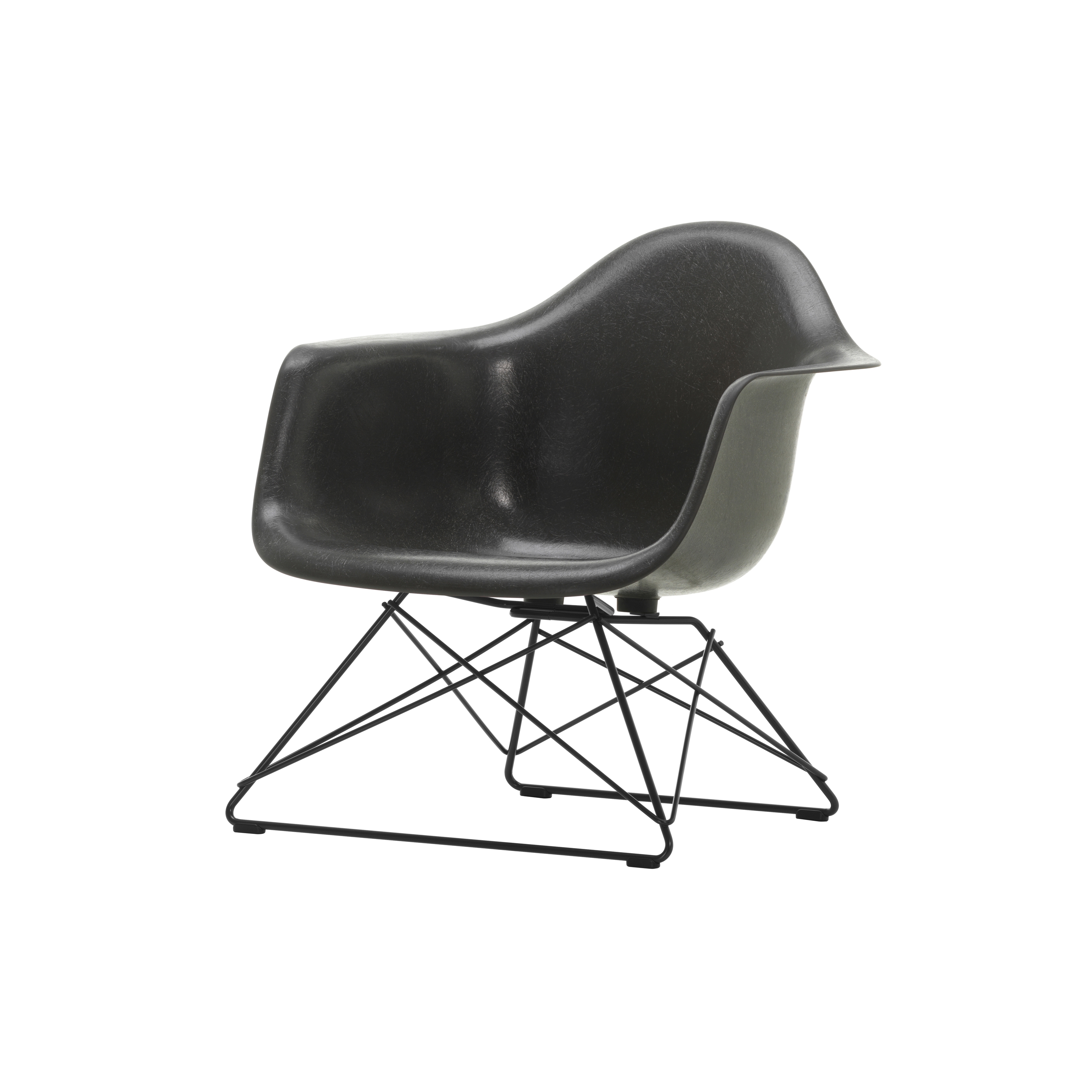 Eames Fiberglass Armchair LAR