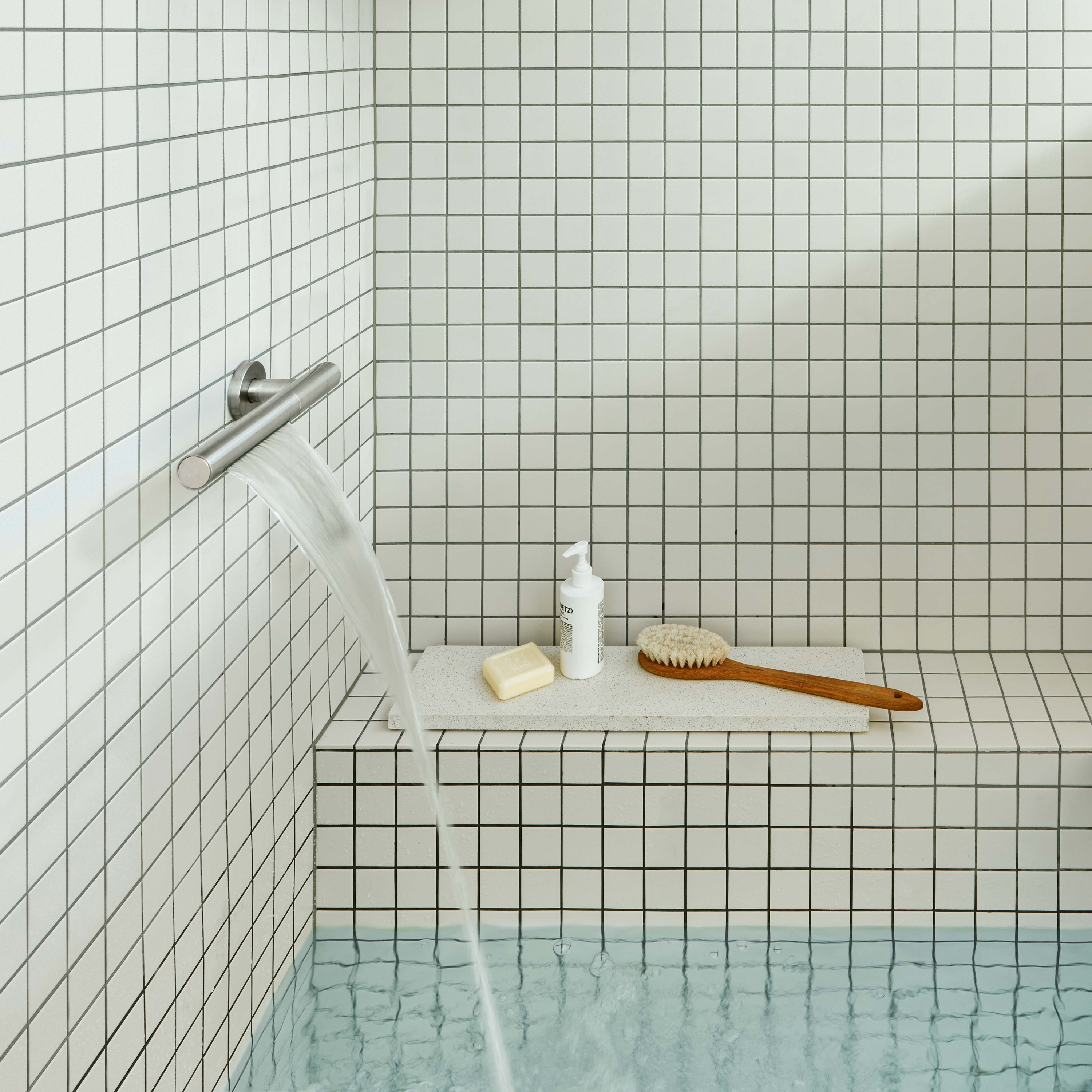 Mostra il prodotto 080W - Waterfall shower del produttore VOLA