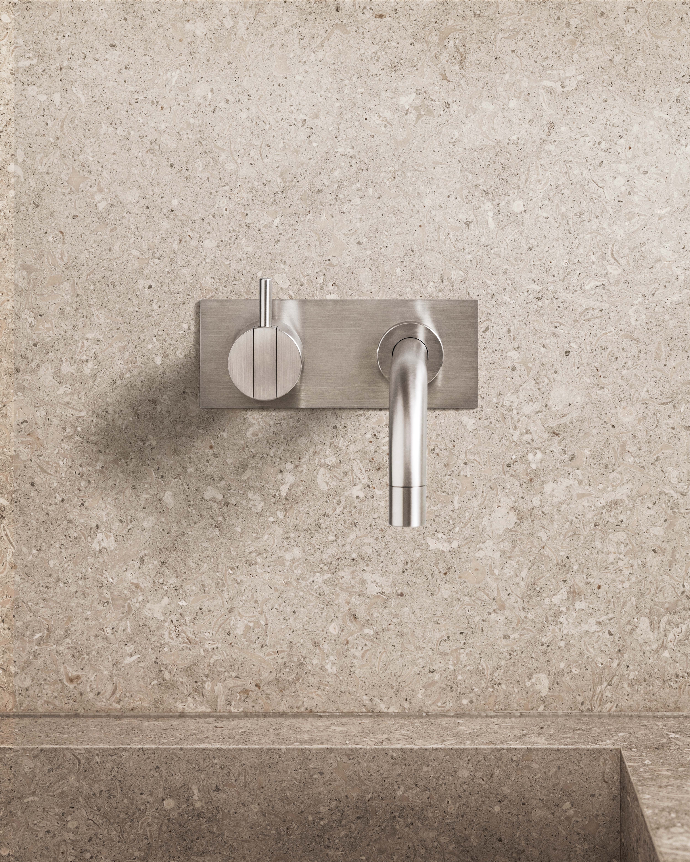 Display product 112 - One-handle build-in mixer from manufacturer VOLA