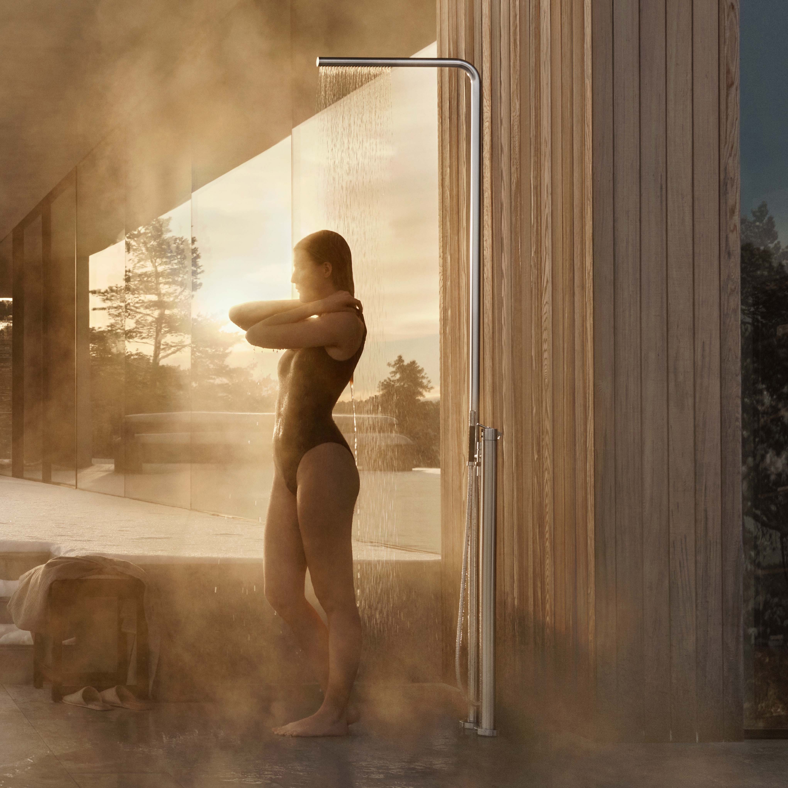 Mostra il prodotto FS3 - Free-standing thermostatic shower del produttore VOLA
