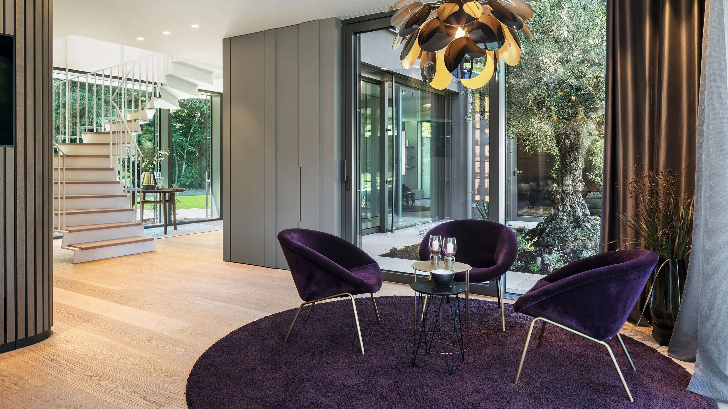 Walter Knoll - 369 Armchair