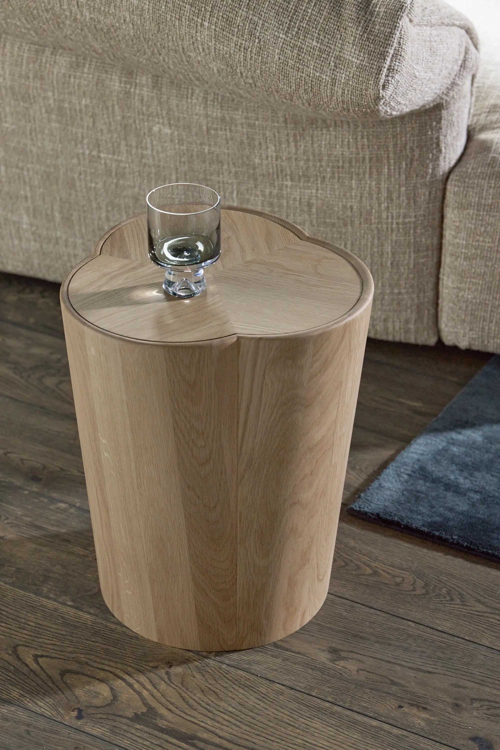 Walter Knoll - Sooso Side Table