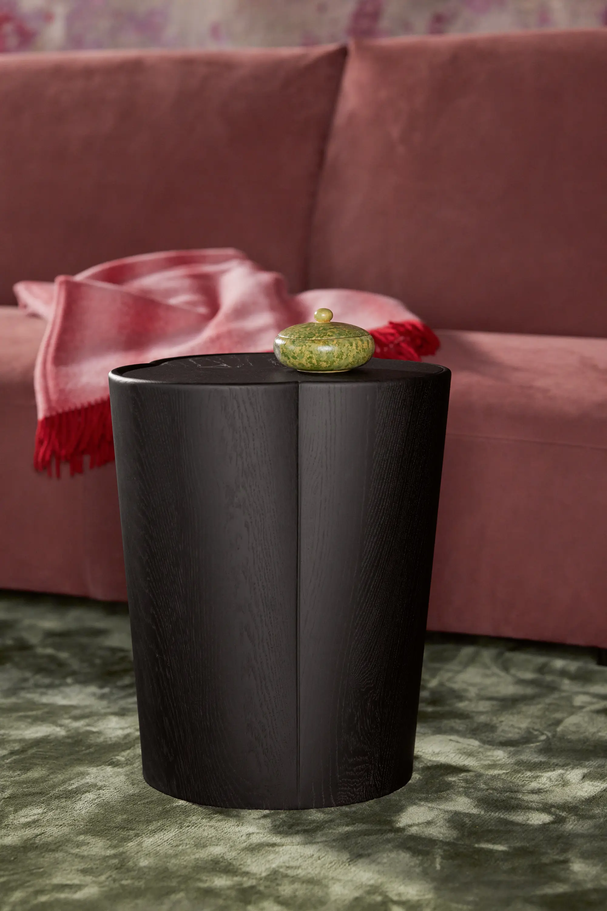 Walter Knoll - Sooso Side Table