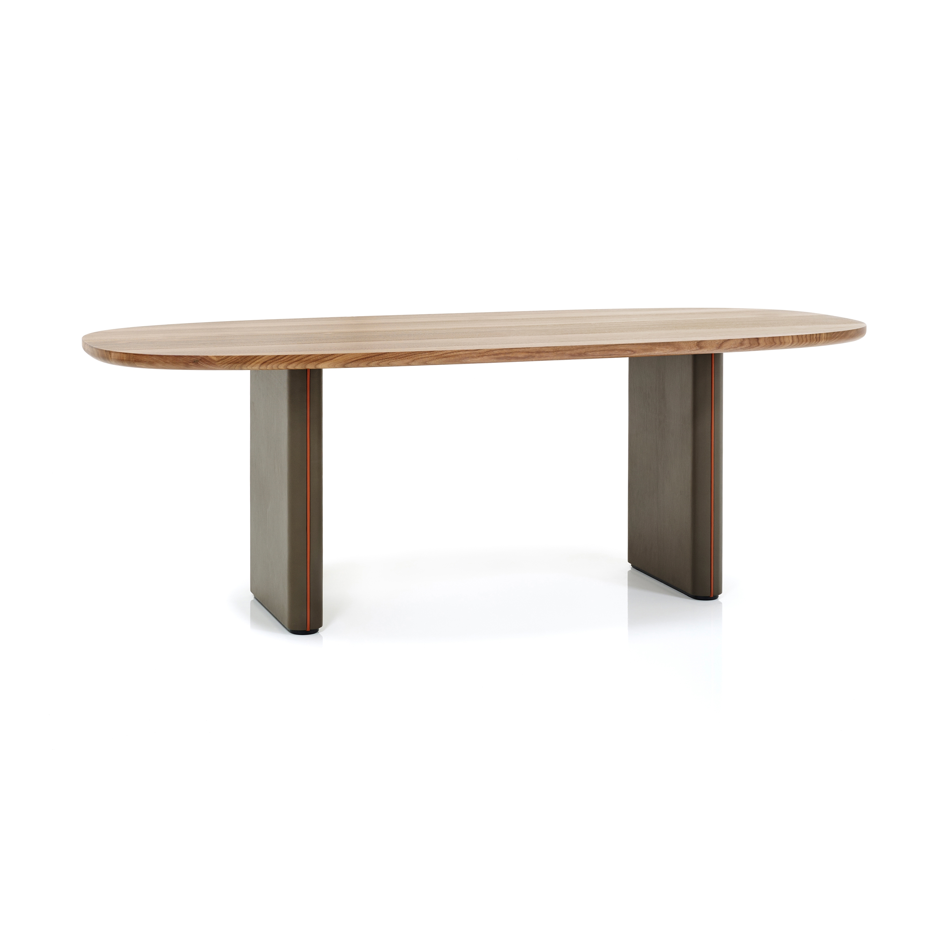 Afficher le produit Merwyn Table oval du fabricant Wittmann