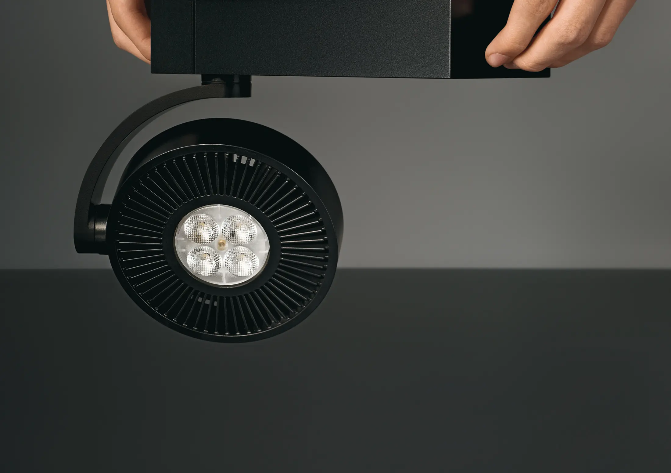 Zumtobel Lighting - DISCUS