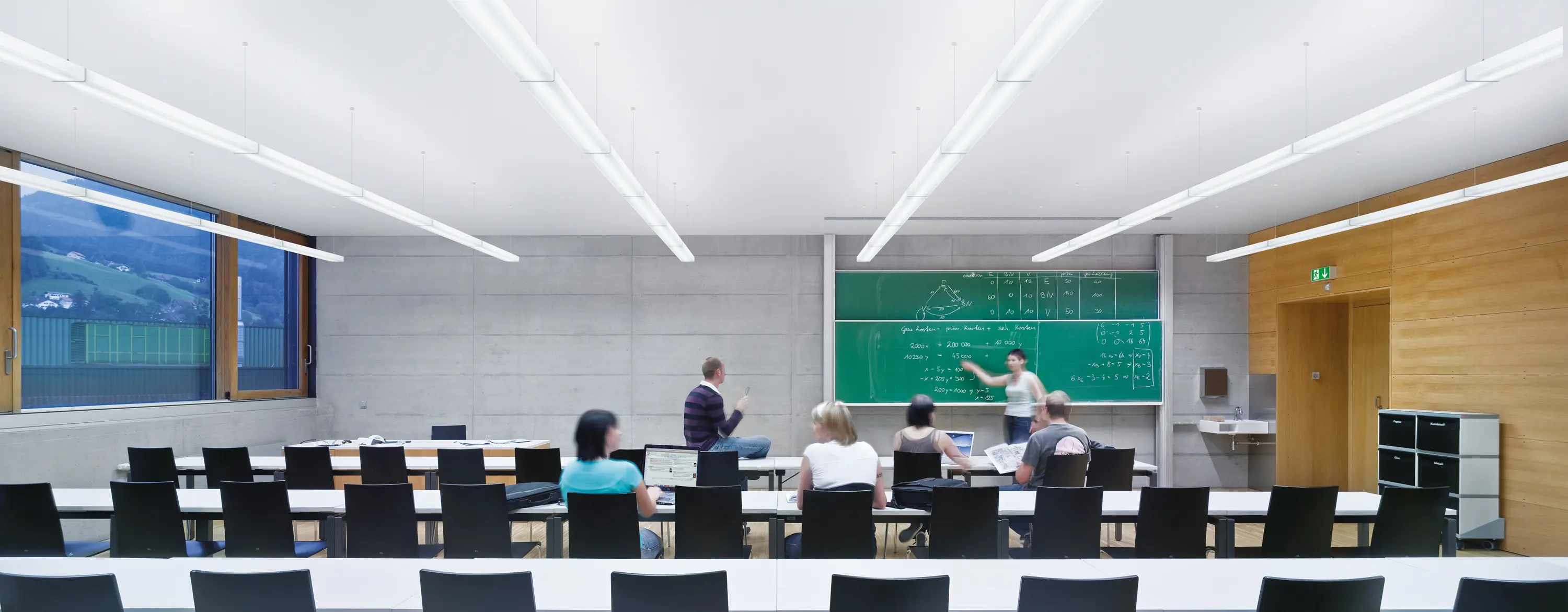 Zumtobel Lighting - ECOOS