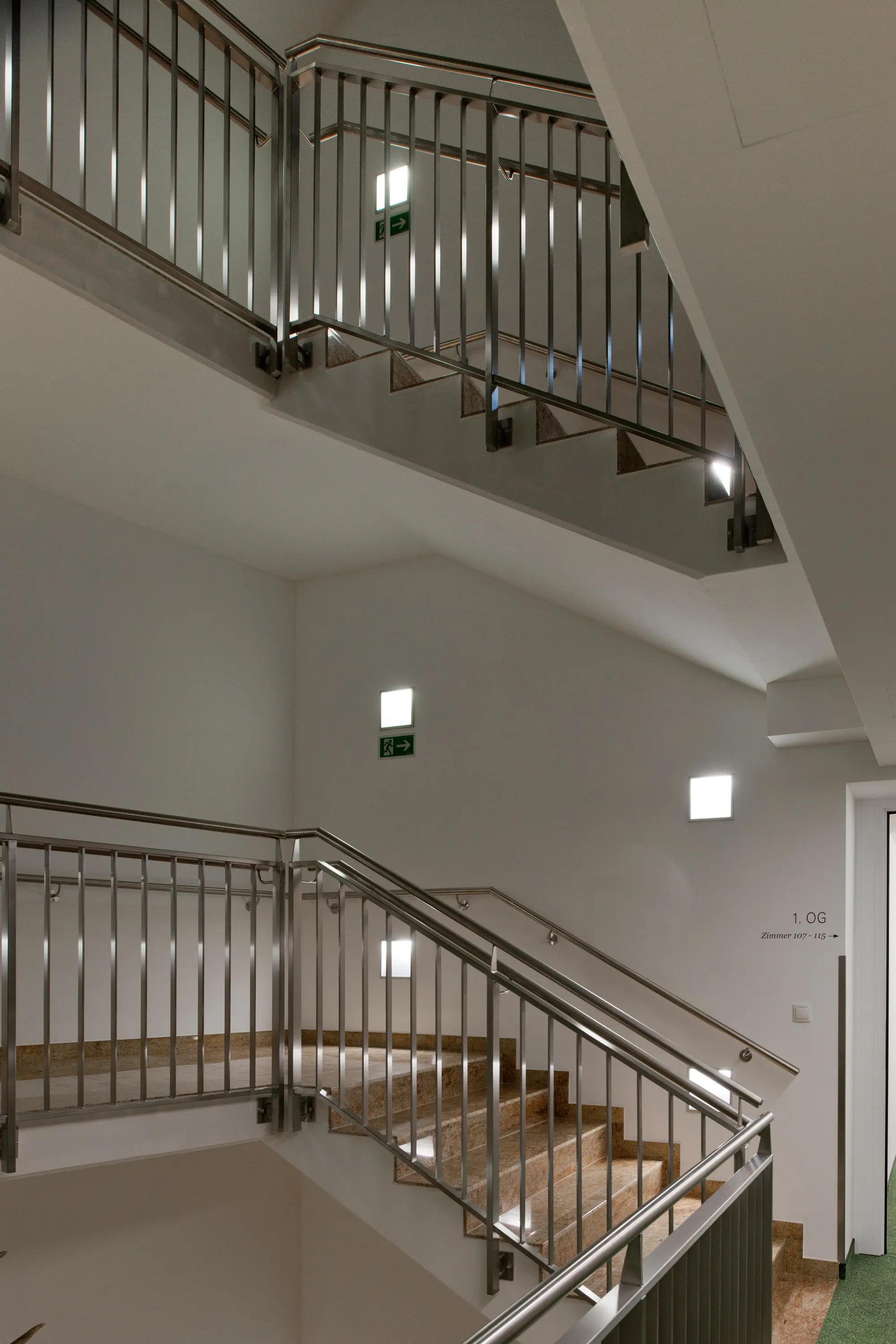 Zumtobel Lighting - KAVA