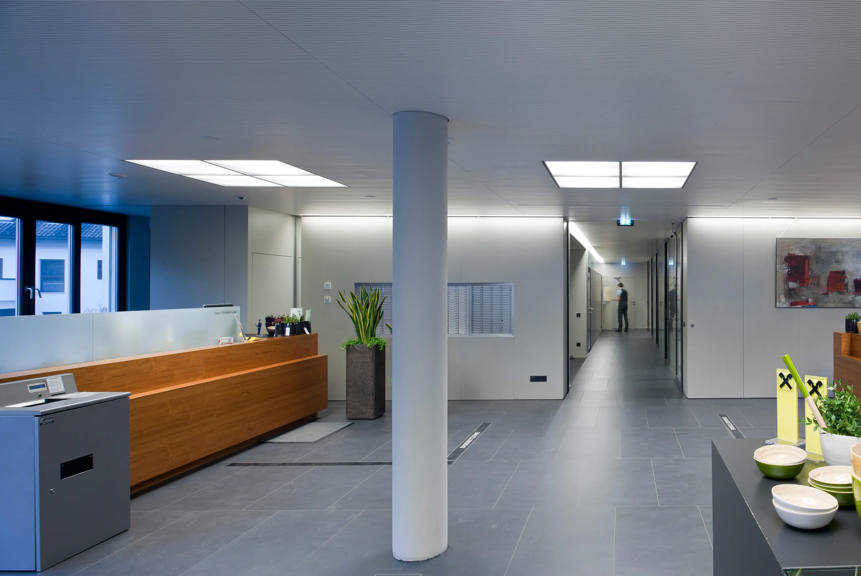 Zumtobel Lighting - ONLITE LOCAL
