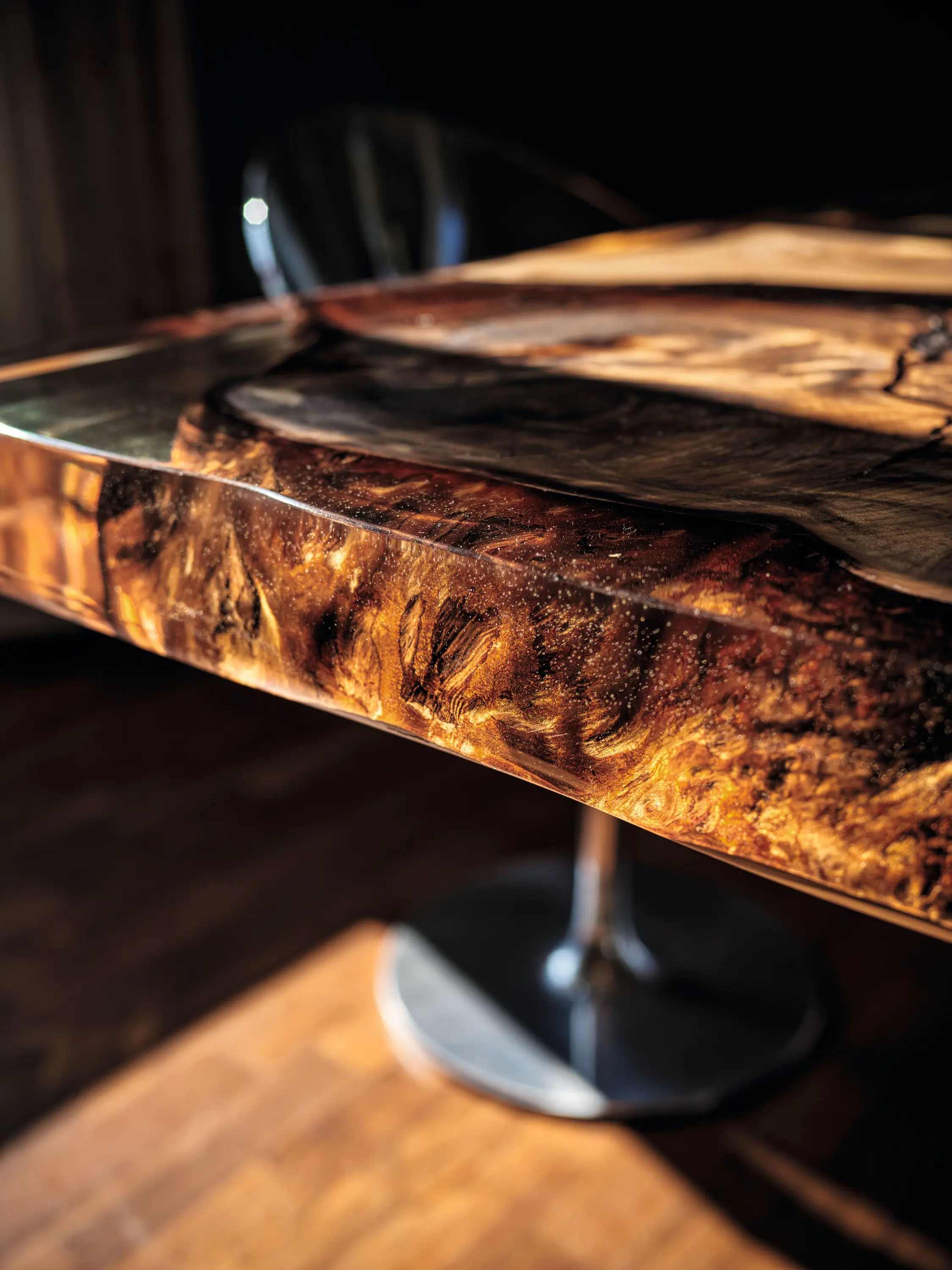 Riva 1920 - Kauri Earth