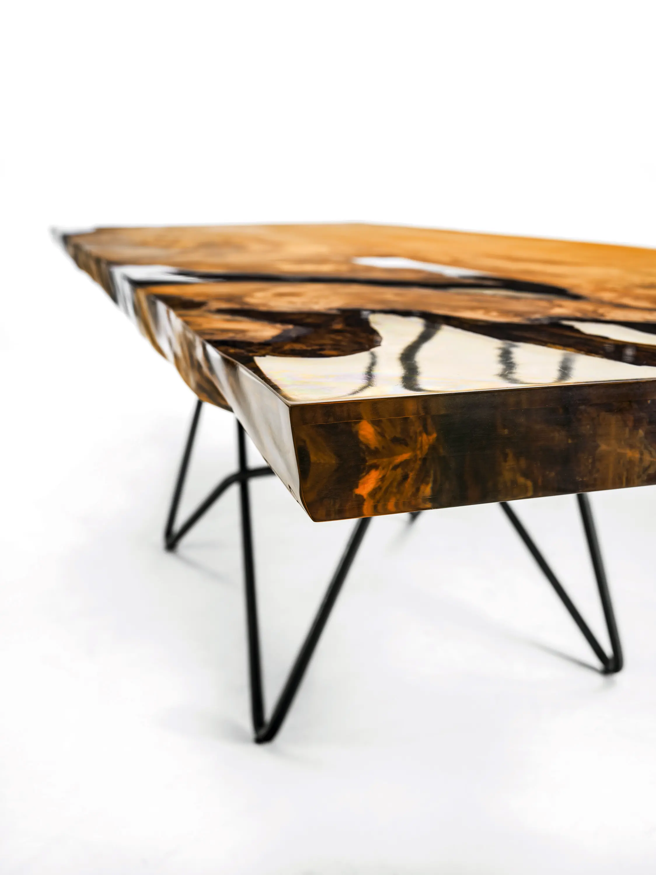 Riva 1920 - Kauri Piano Antico