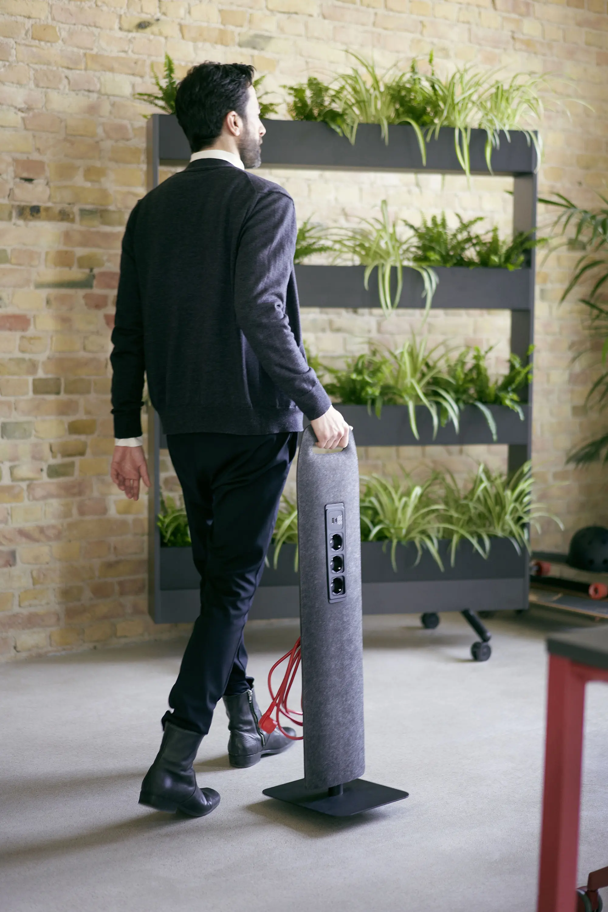 Sedus Stoll - mobile power supply