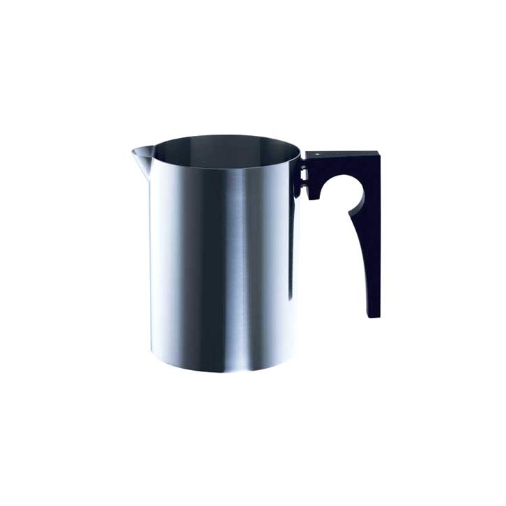 02-0 Milk jug
