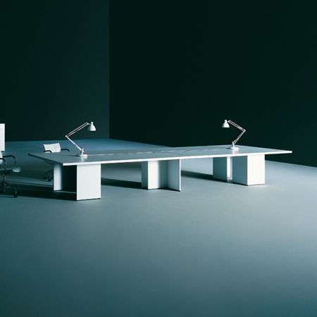 Display product Graphis from manufacturer Tecno