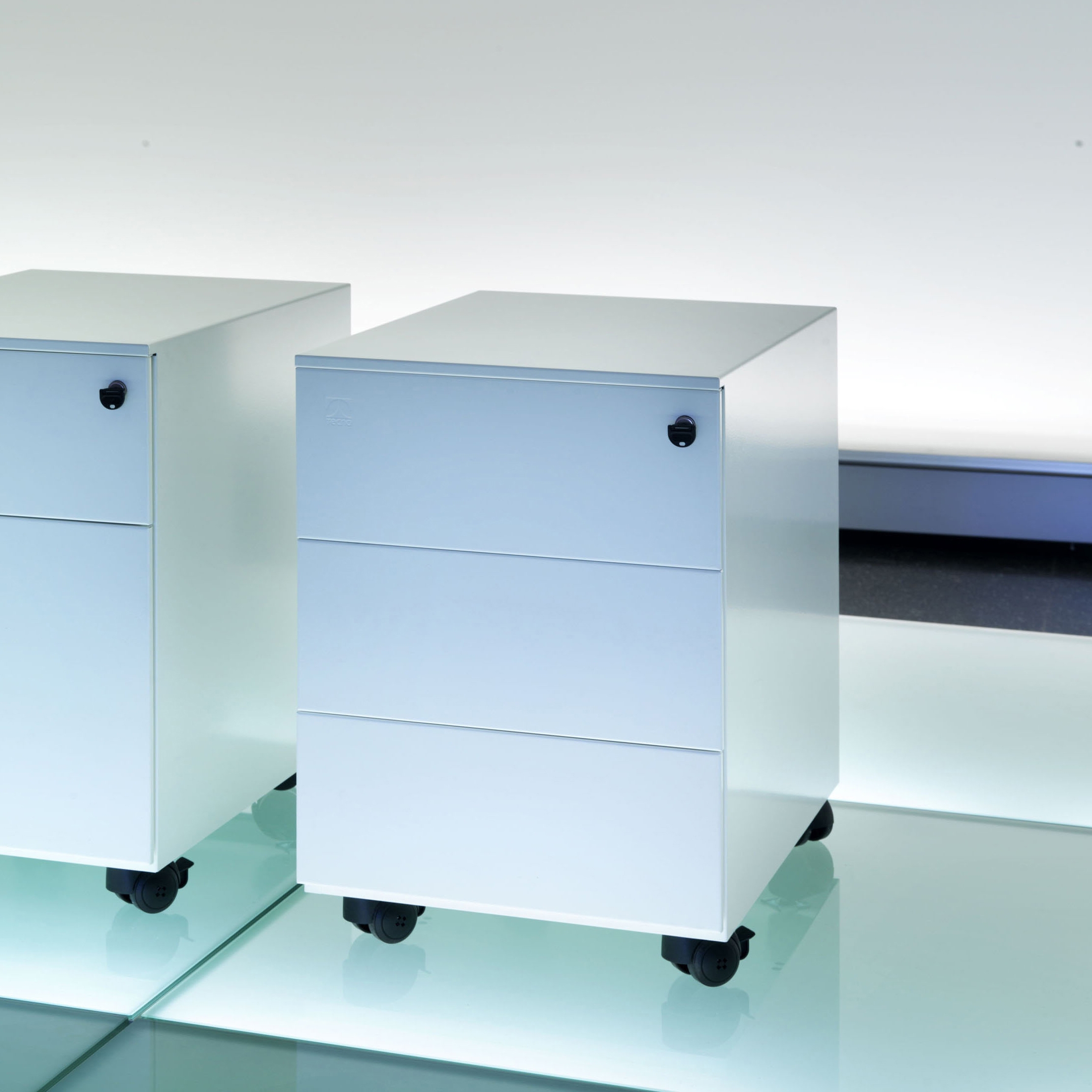 Display product Basic from manufacturer Tecno