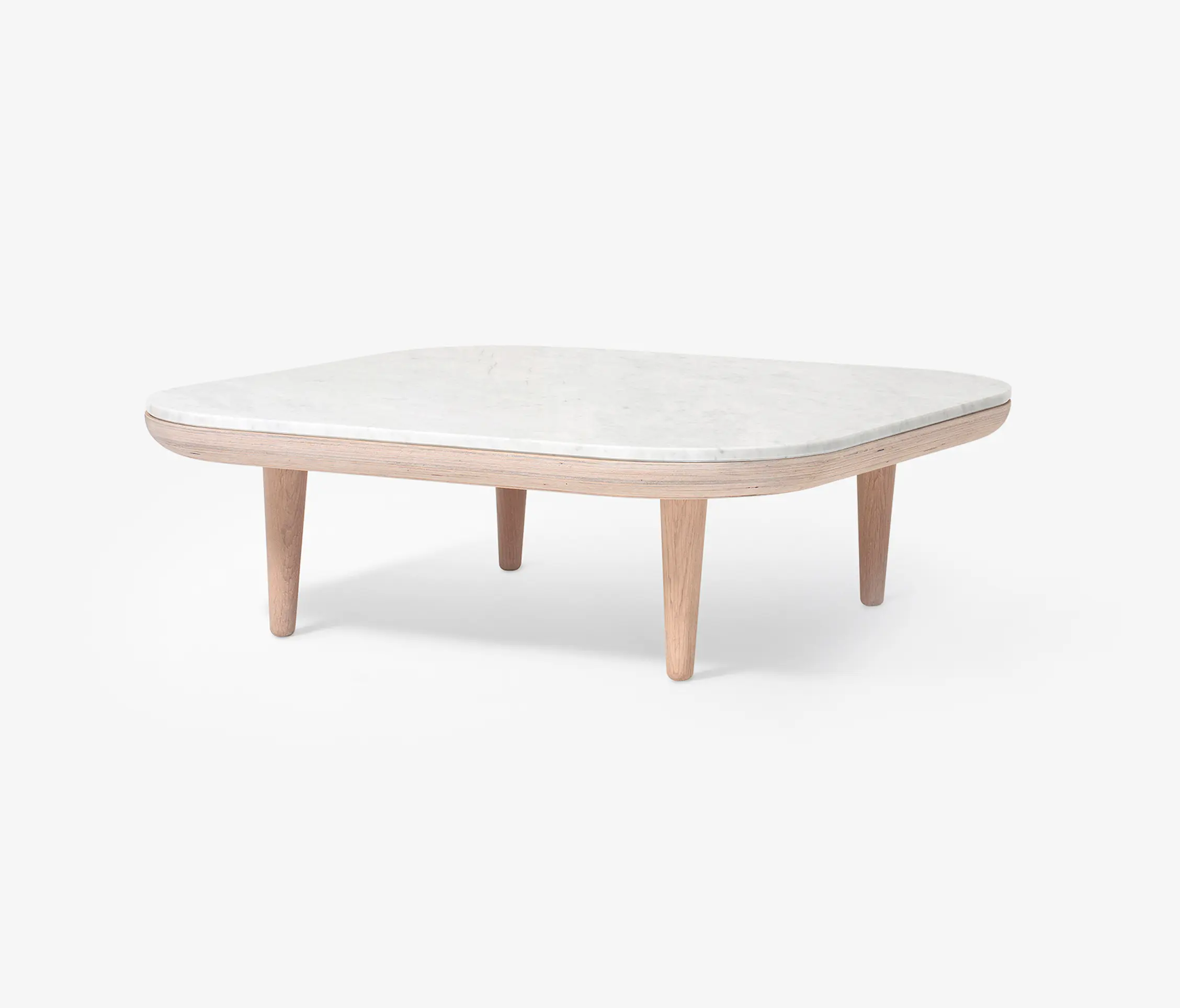 &TRADITION - Fly SC4 White Oiled Oak base w. honed Bianco Carrara marble