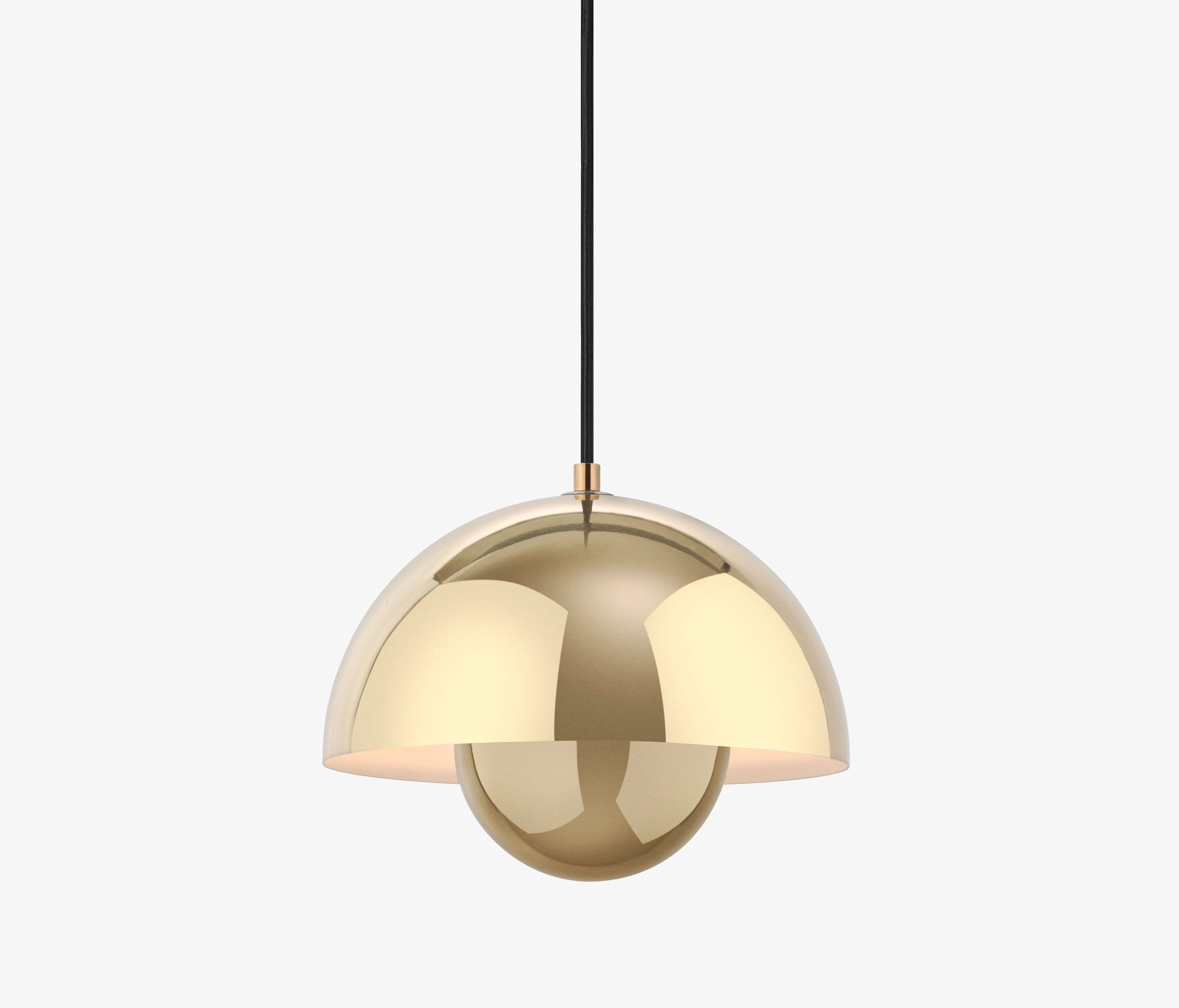 Mostrar el producto Flowerpot VP1 Brass-plated del fabricante &TRADITION