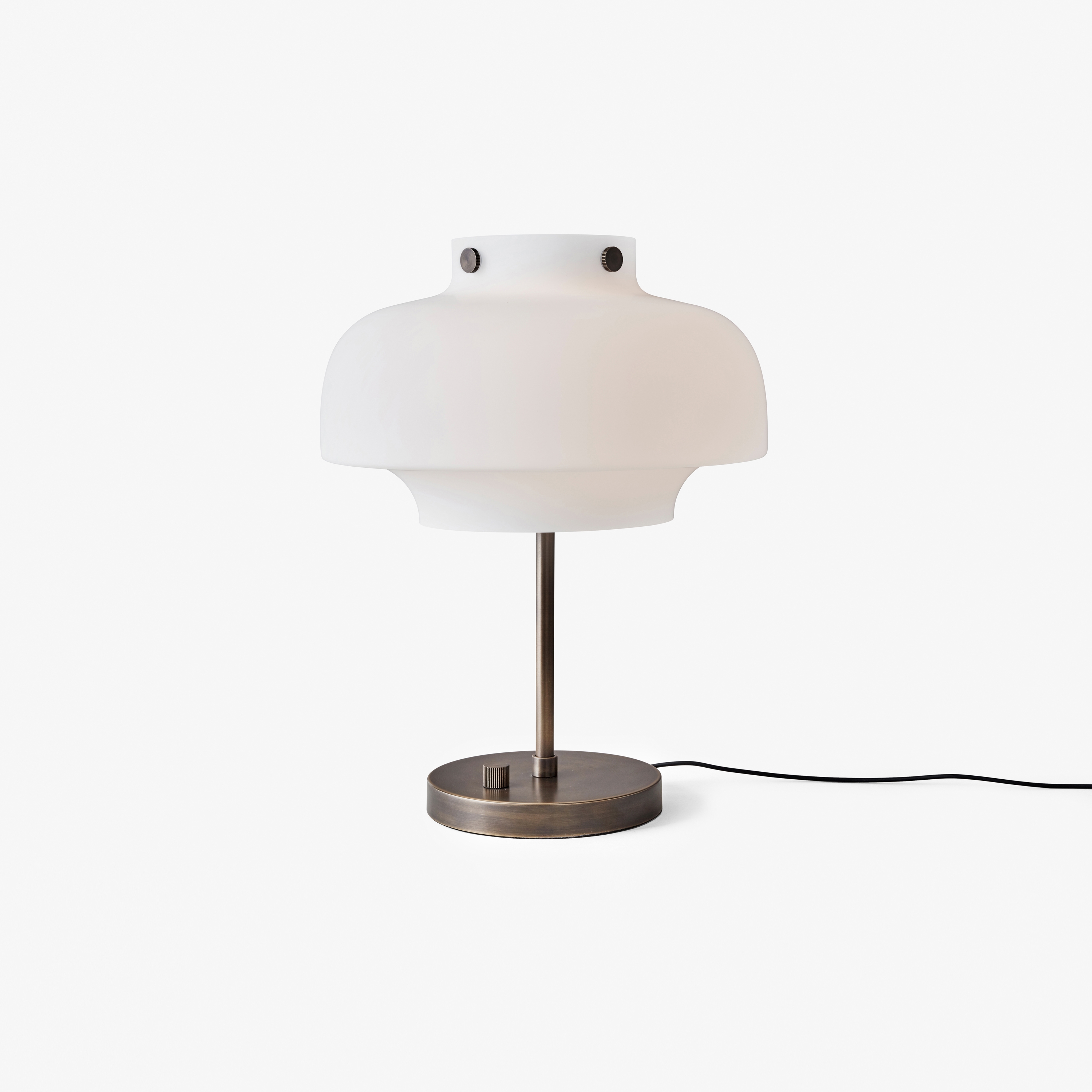 Mostra il prodotto Copenhagen SC13 Opal Glass & Bronzed Brass del produttore &TRADITION