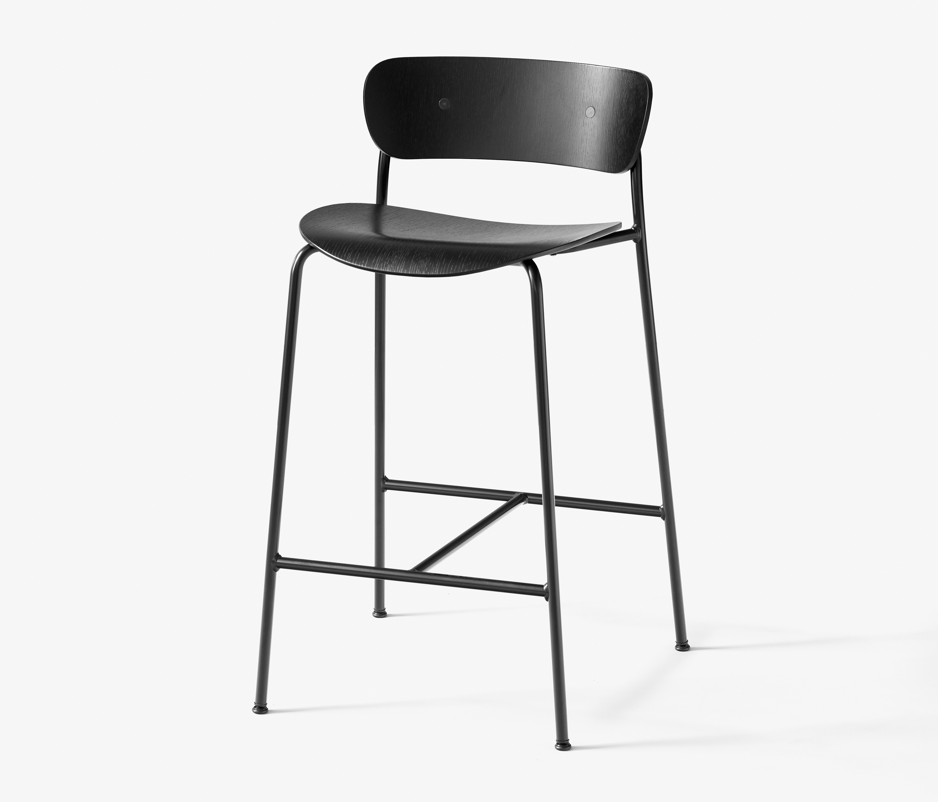 Produkt Pavilion AV7 Black Lacquered Oak w. Black base des Herstellers &TRADITION anzeigen