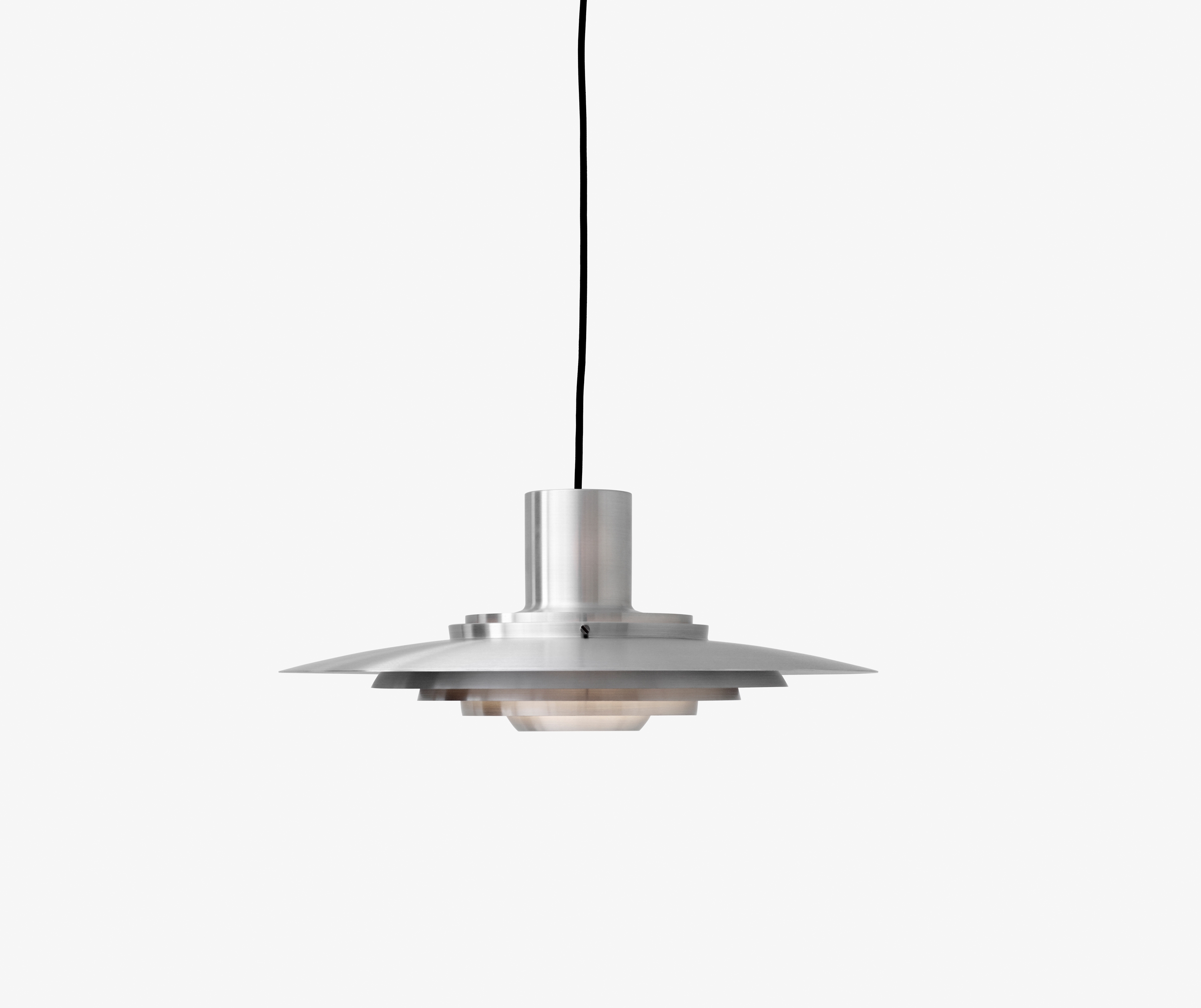 Mostra il prodotto P376 KF1 Aluminium del produttore &TRADITION