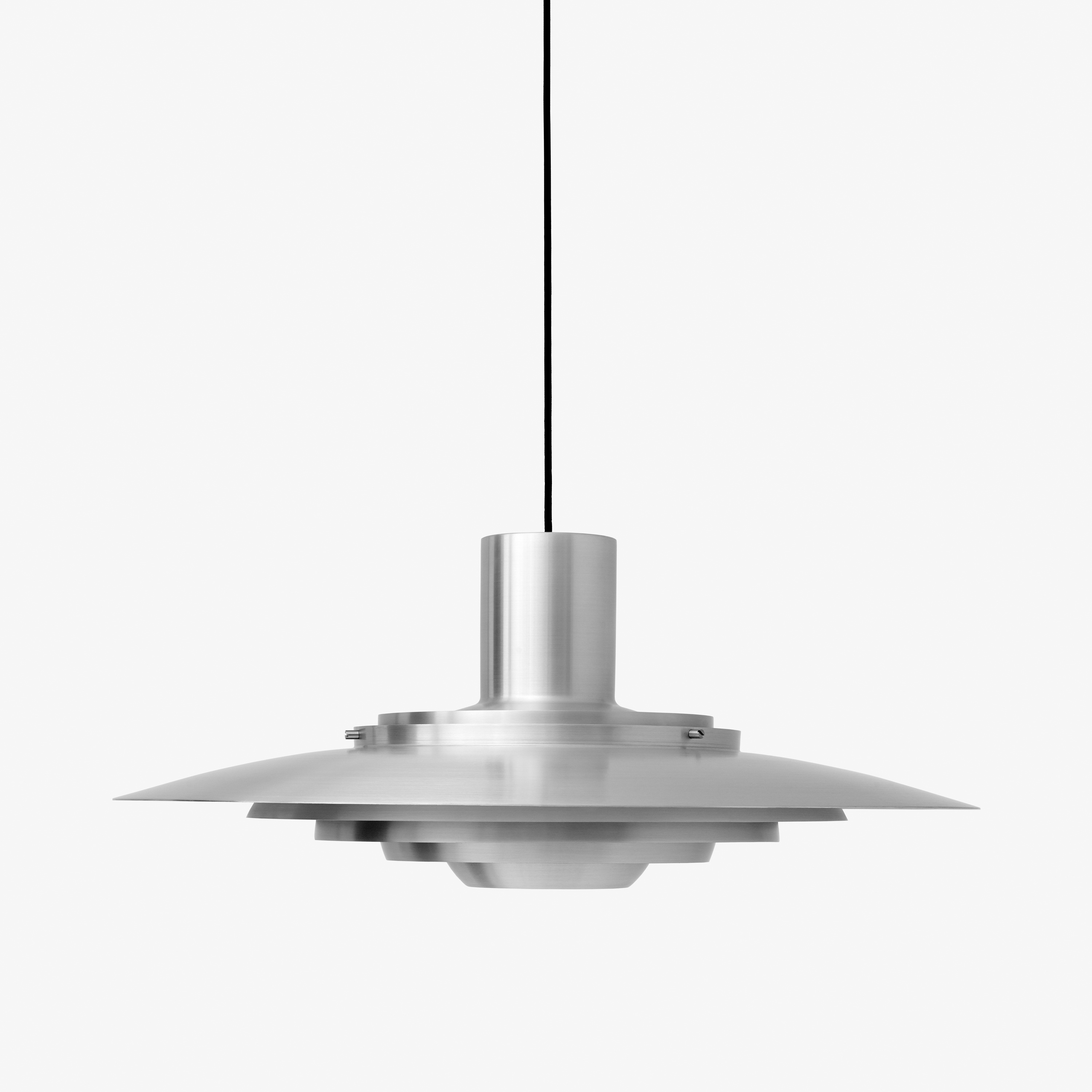 Mostra il prodotto P376 KF2 Aluminium del produttore &TRADITION