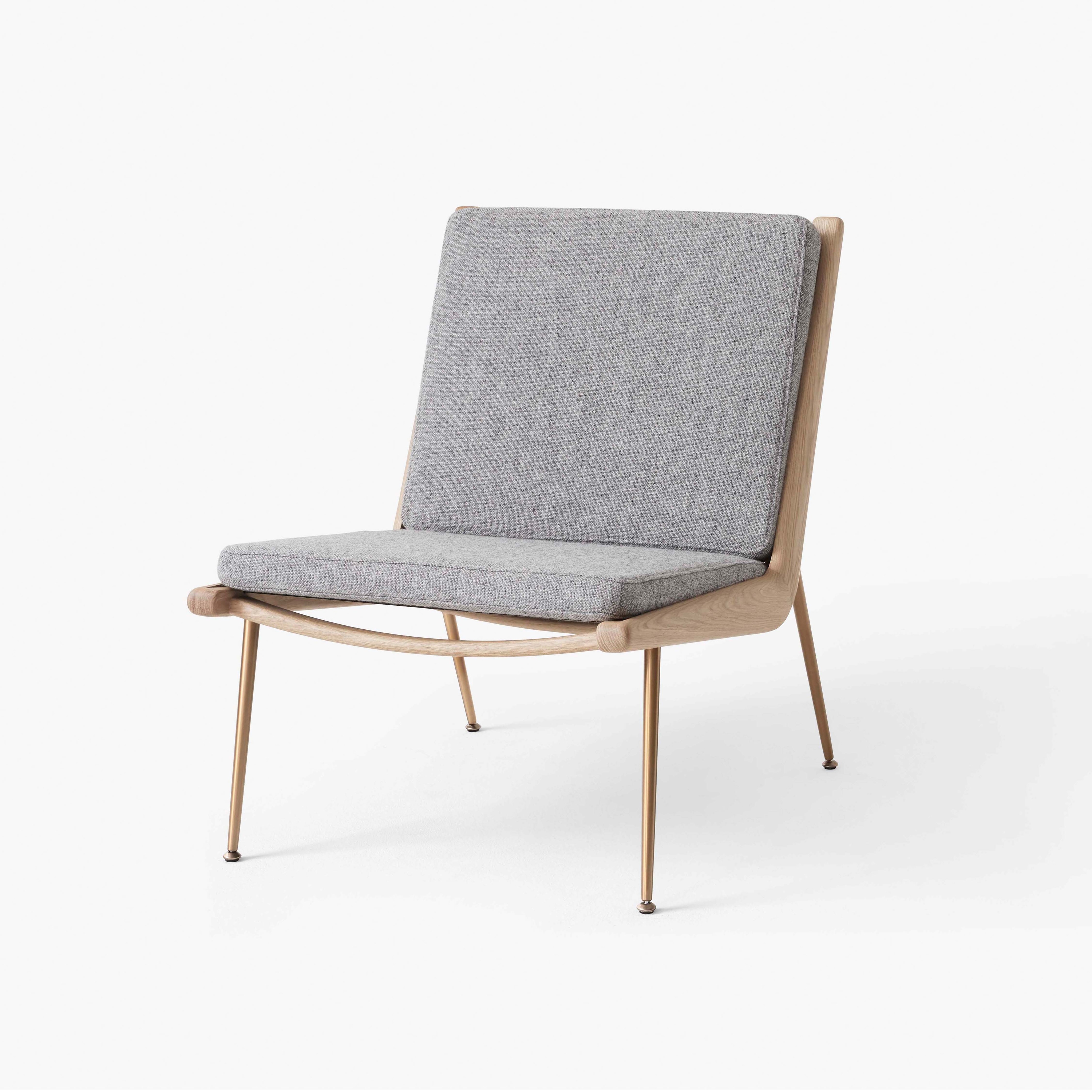 Mostrar el producto Boomerang HM1 Hallingdal 130 w. Oiled oak & Brass base del fabricante &TRADITION