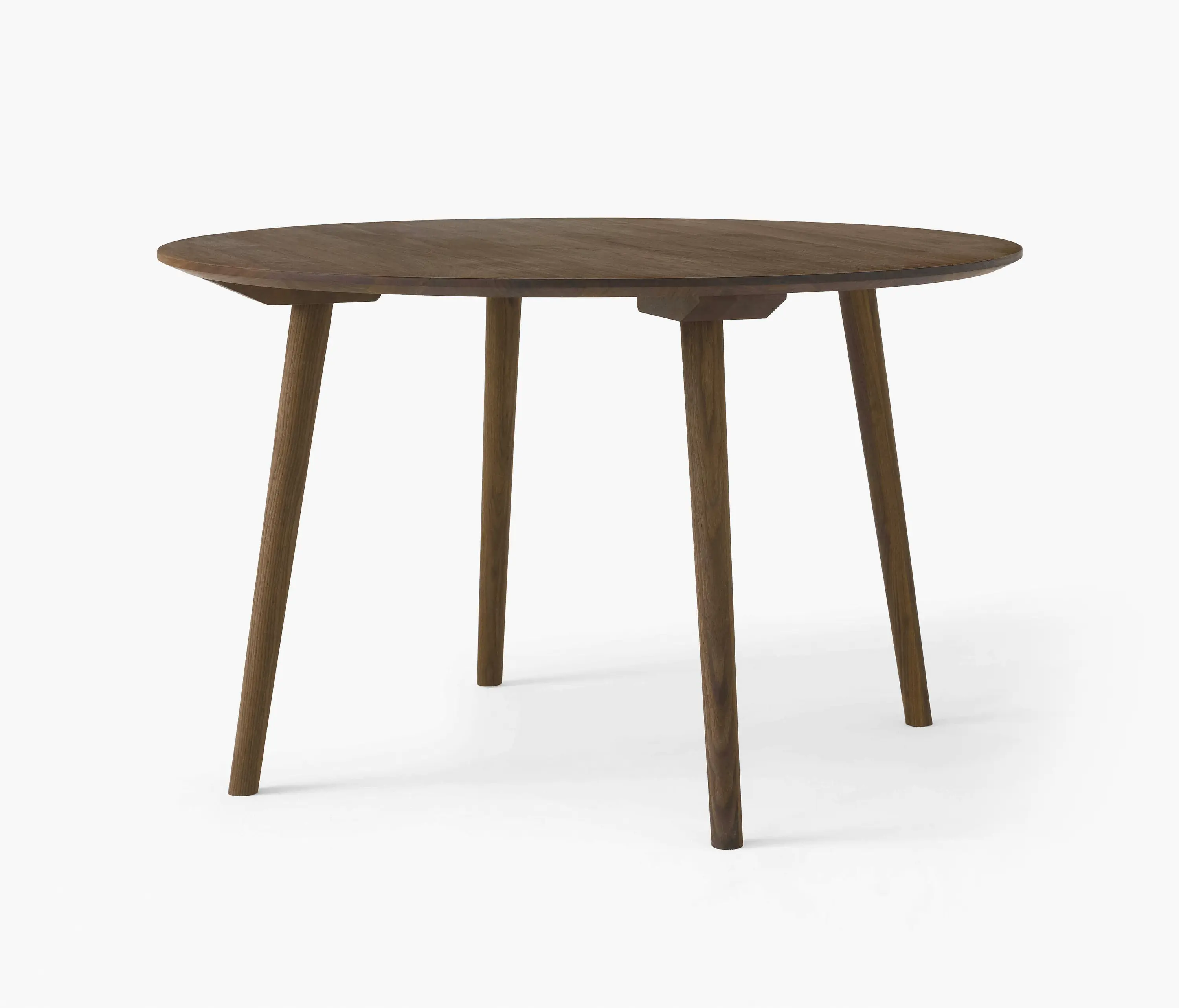 &TRADITION - In Between SK4 Oiled Walnut