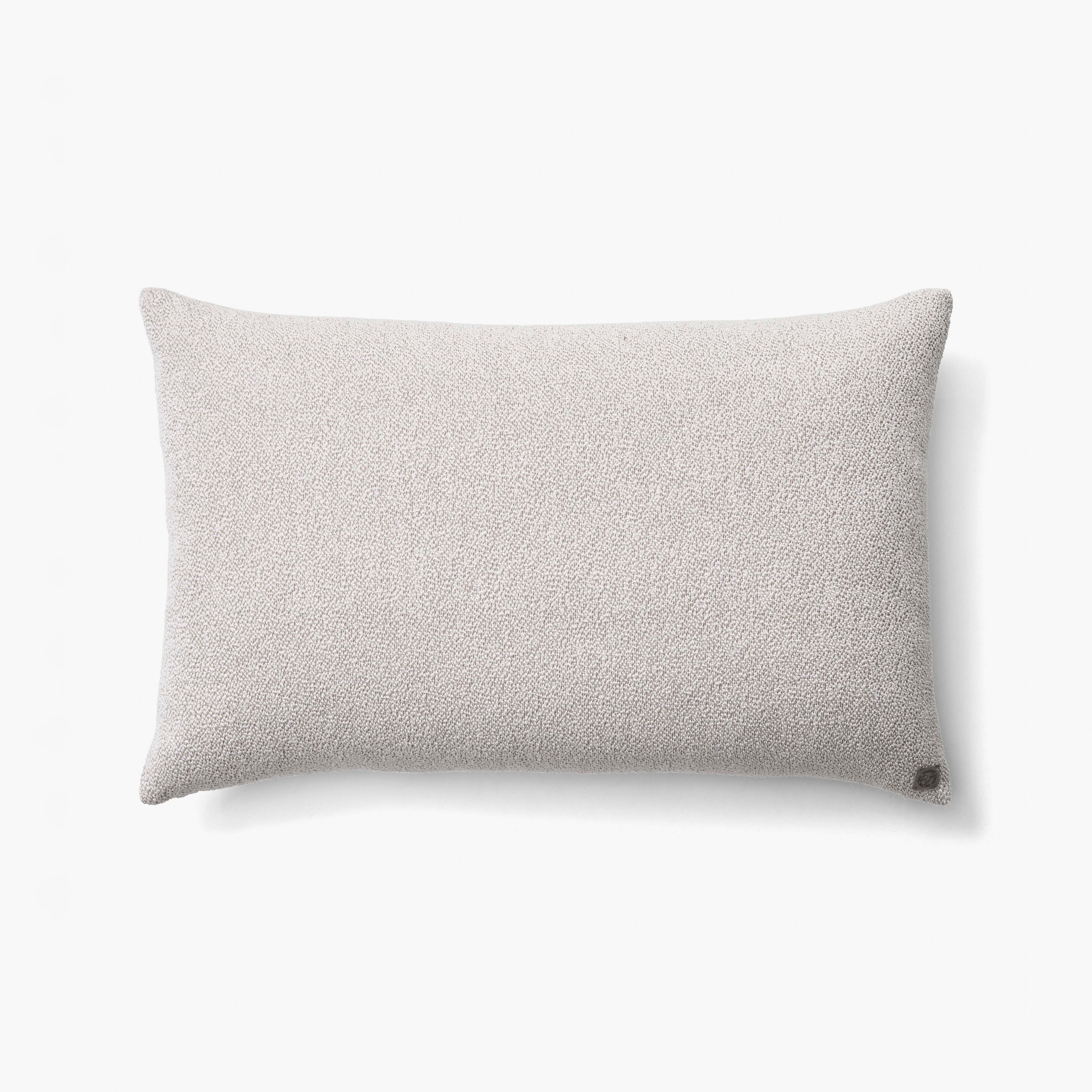 Mostra il prodotto &Tradition Collect | Boucle Cushion SC30 Ivory & Sand del produttore &TRADITION
